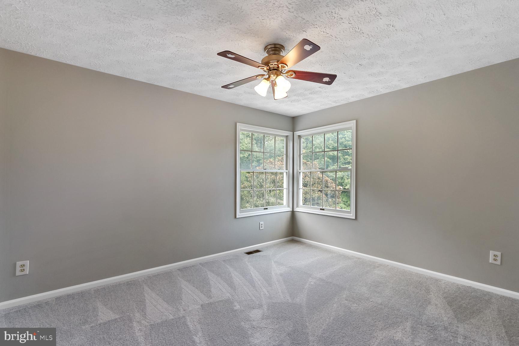 ROYAL HEIGHTS - Residential