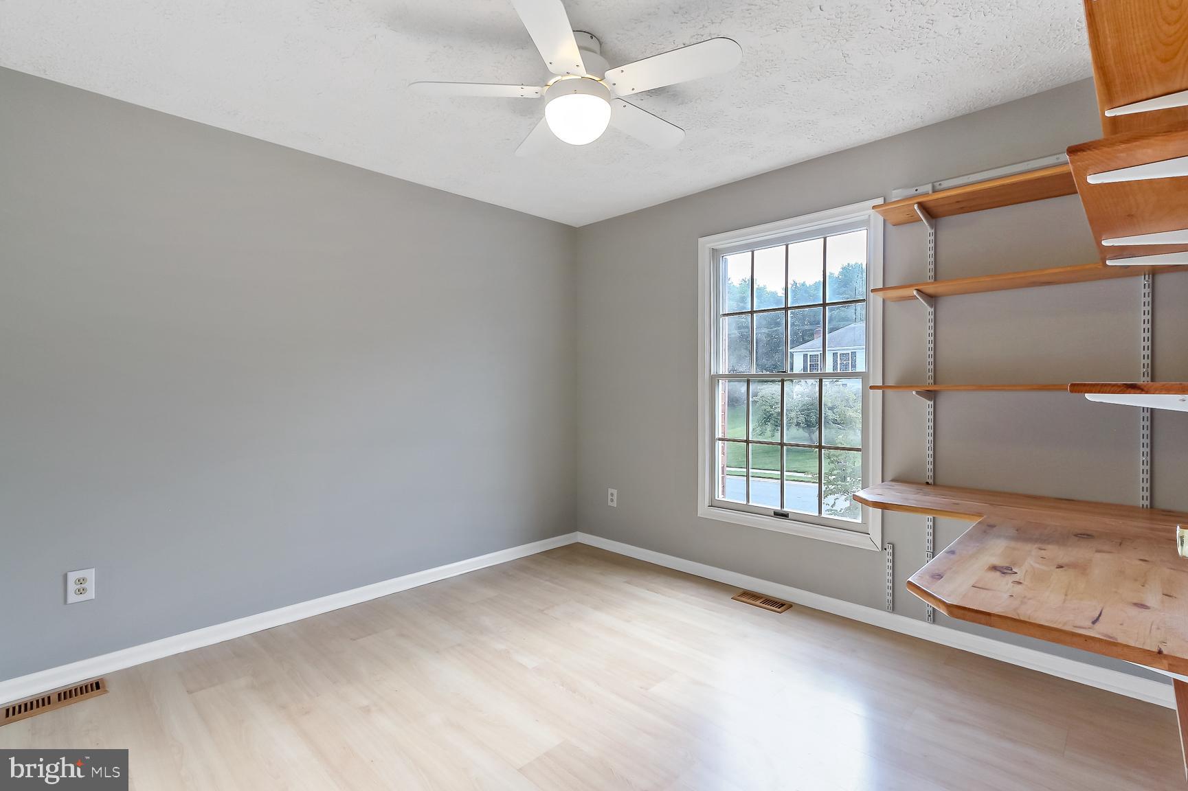 ROYAL HEIGHTS - Residential