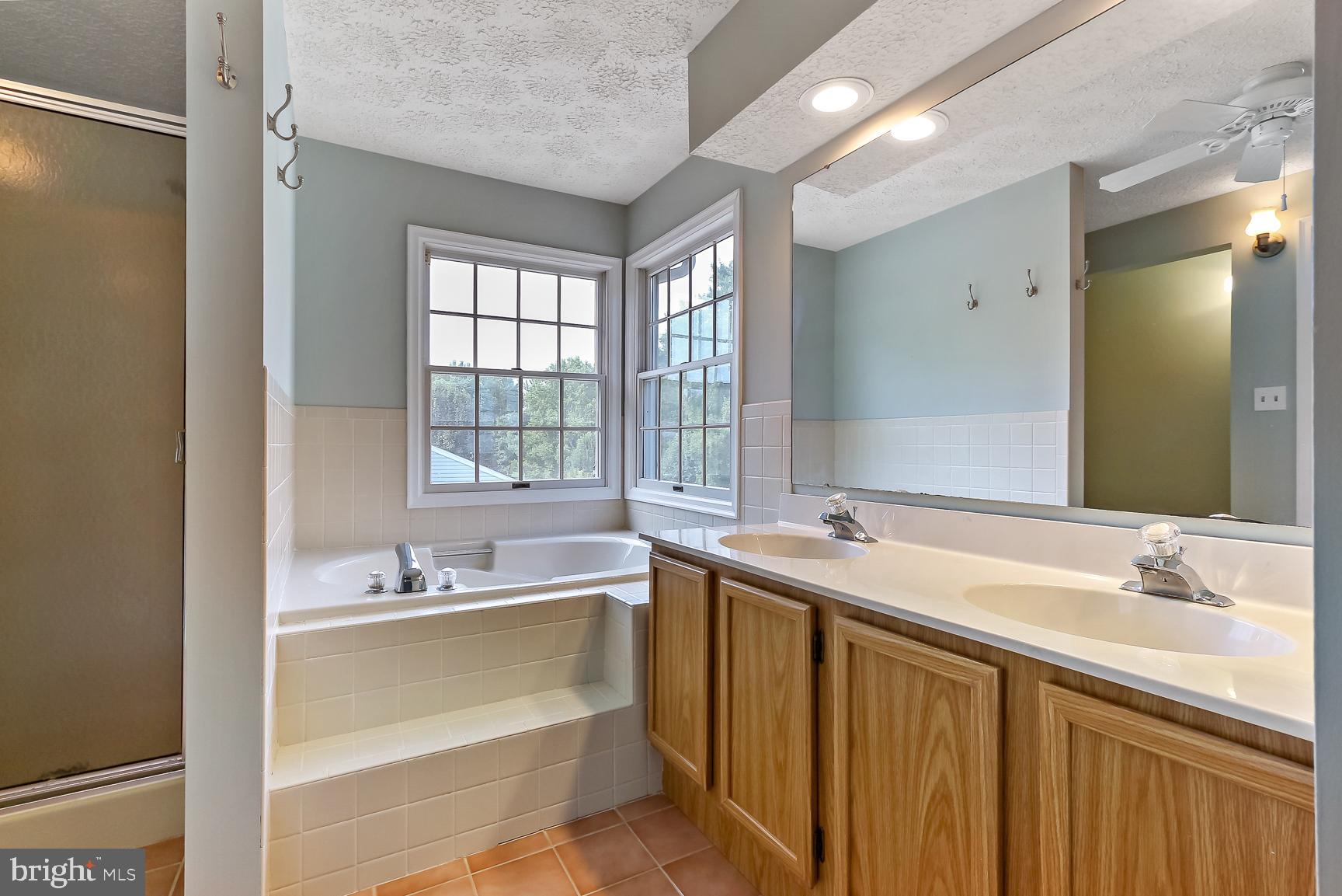 ROYAL HEIGHTS - Residential