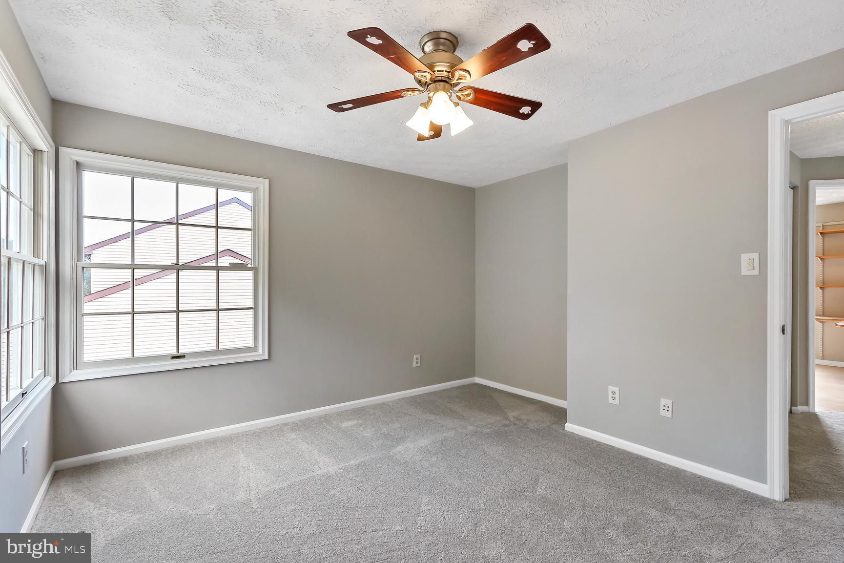 ROYAL HEIGHTS - Residential