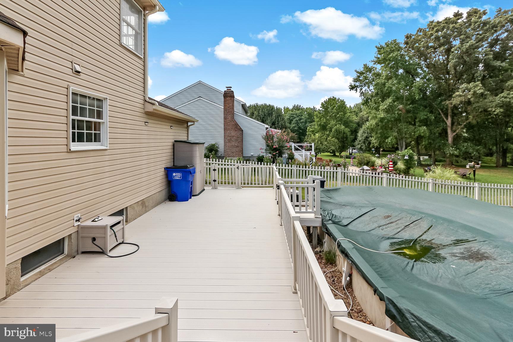 ROYAL HEIGHTS - Residential