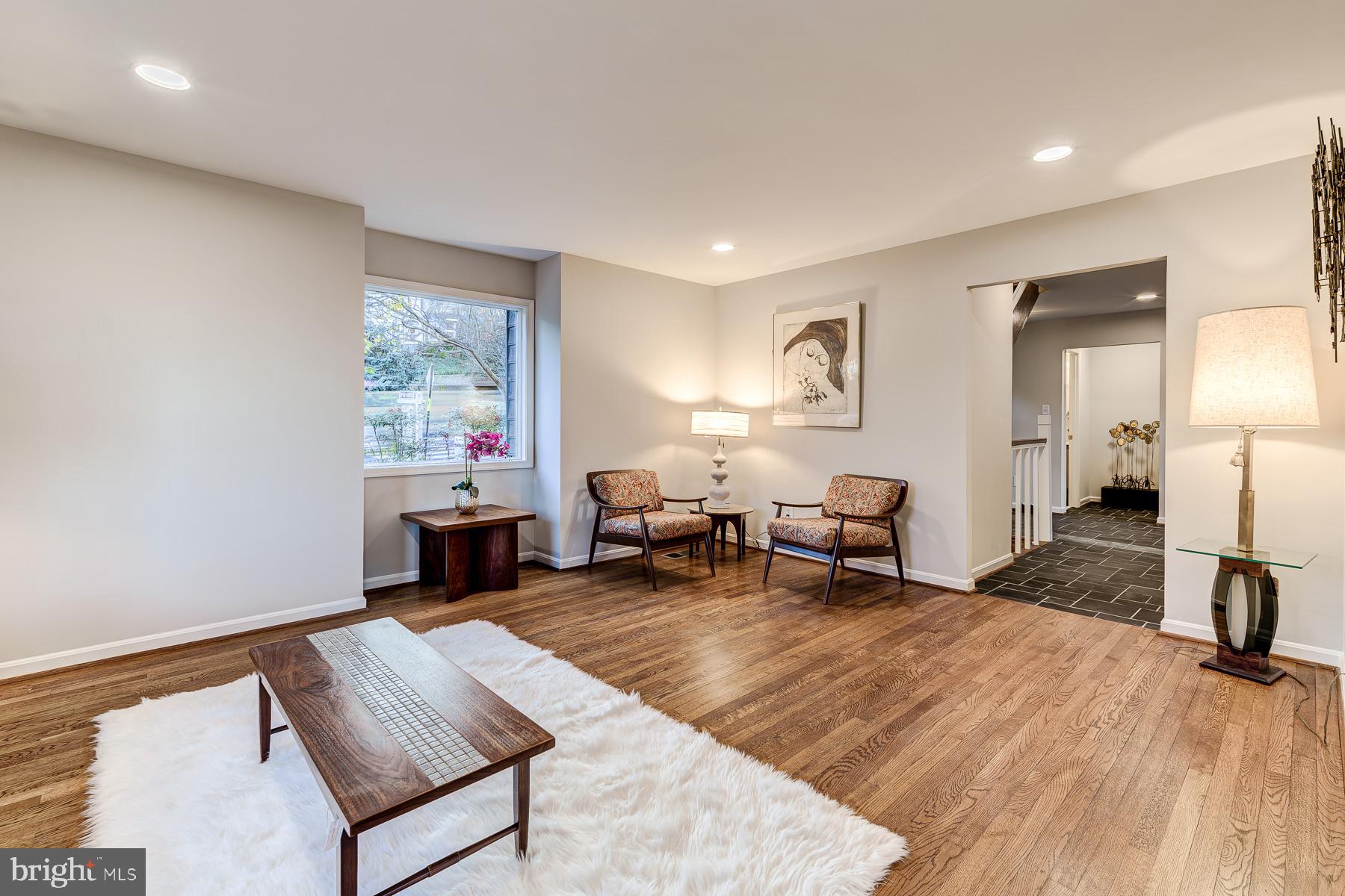 ROSEMONT - Residential