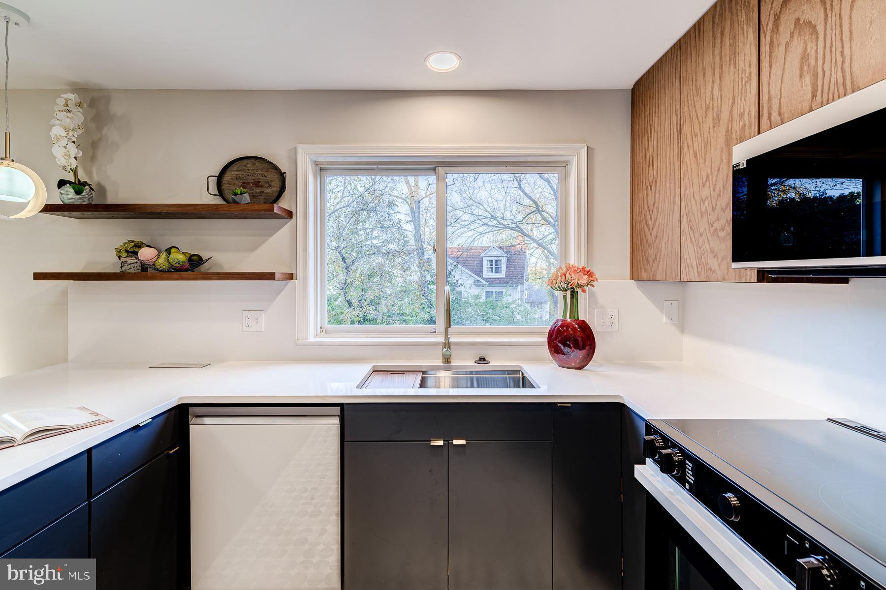 ROSEMONT - Residential