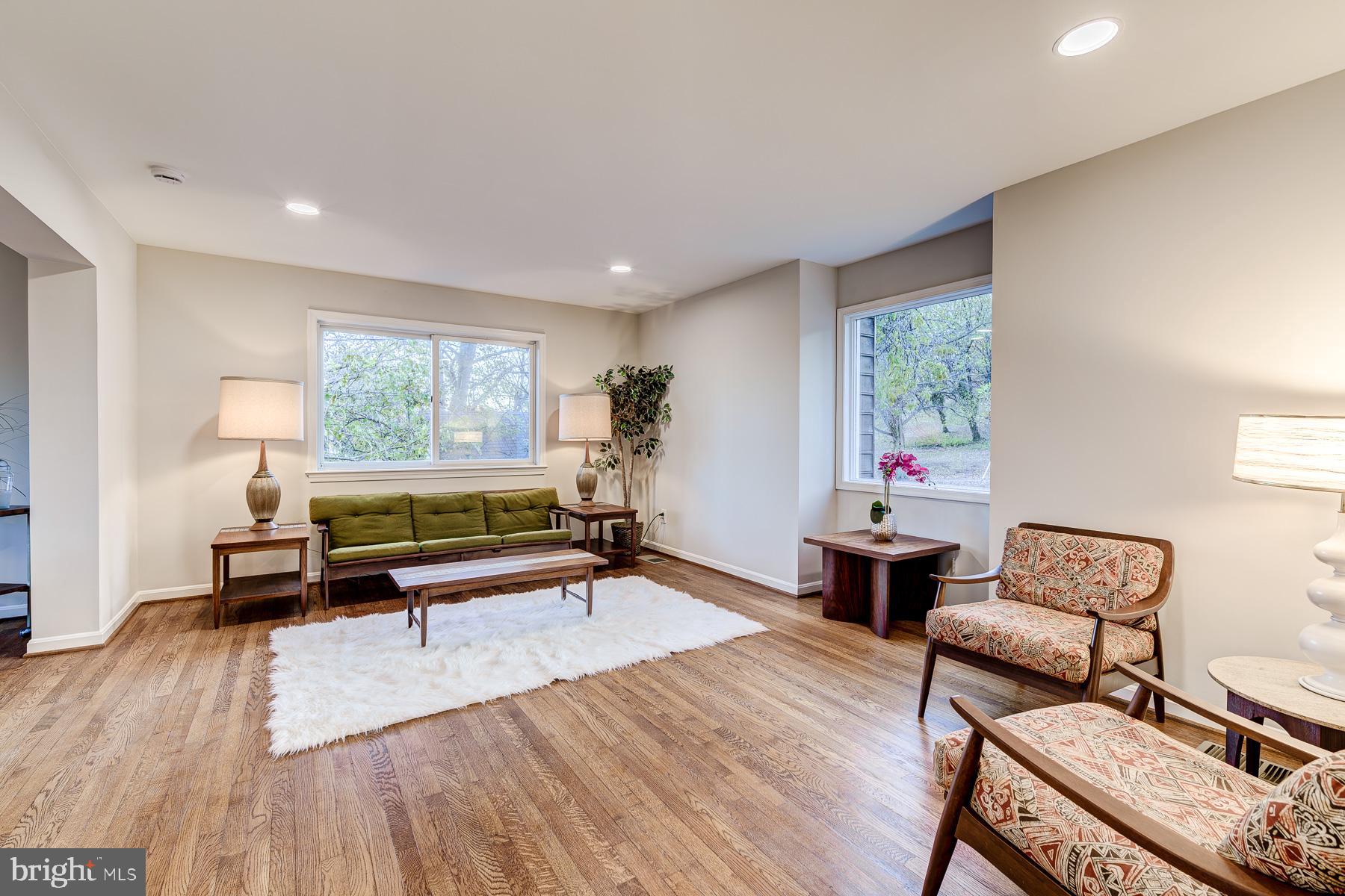 ROSEMONT - Residential