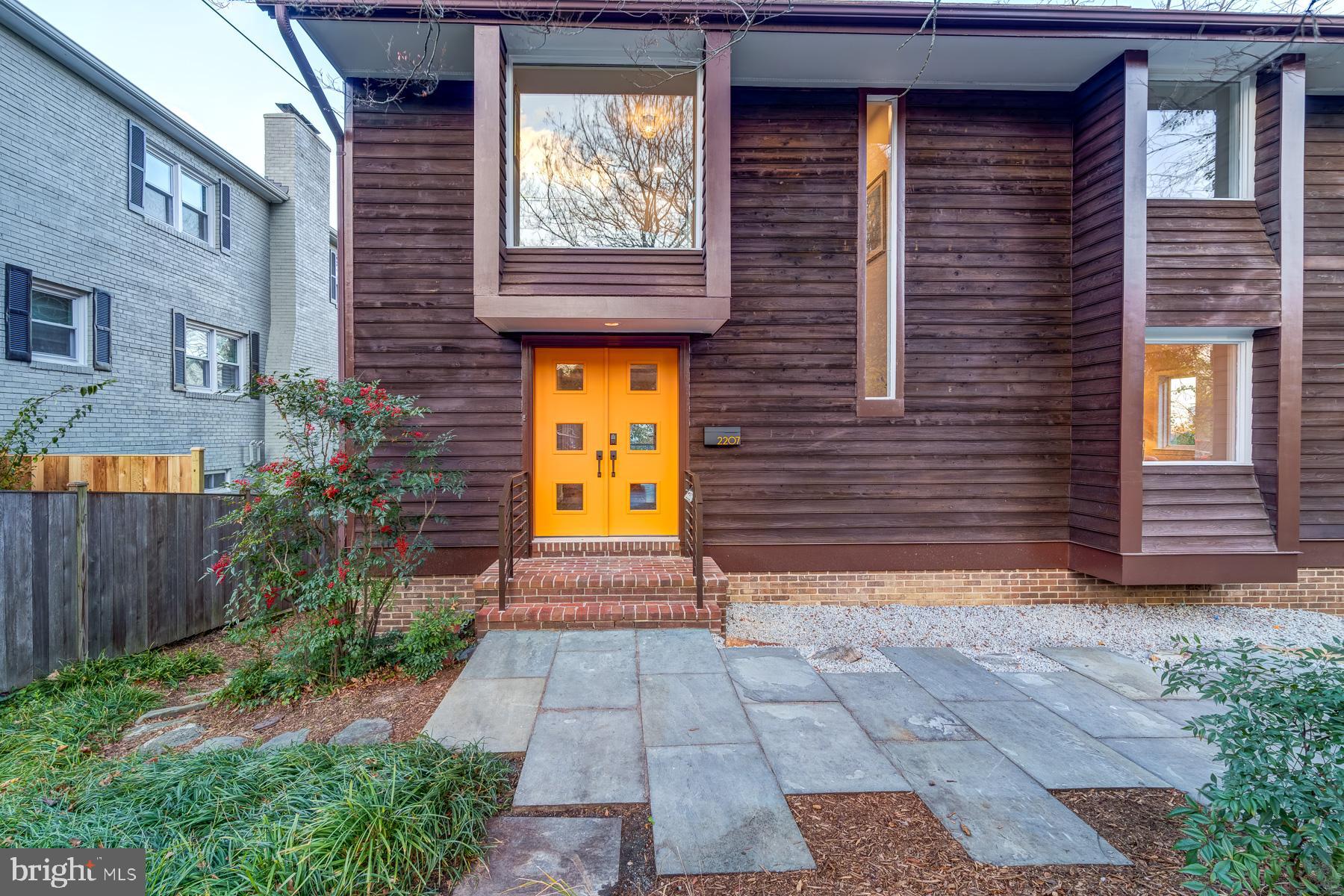 ROSEMONT - Residential