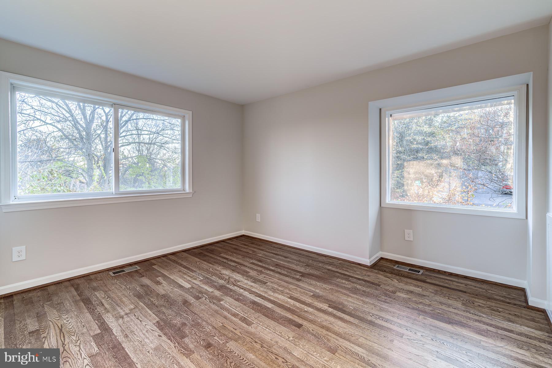 ROSEMONT - Residential