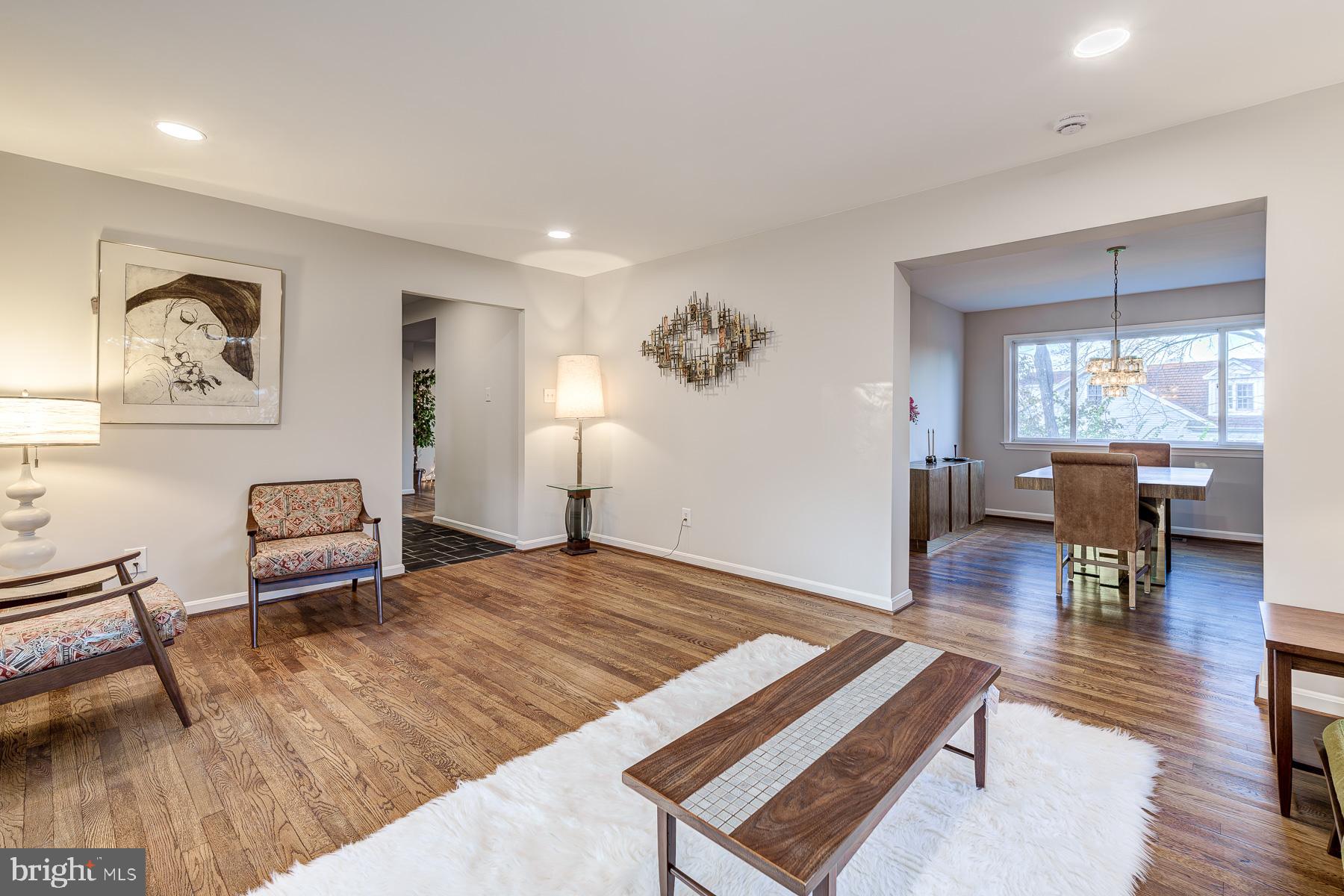 ROSEMONT - Residential