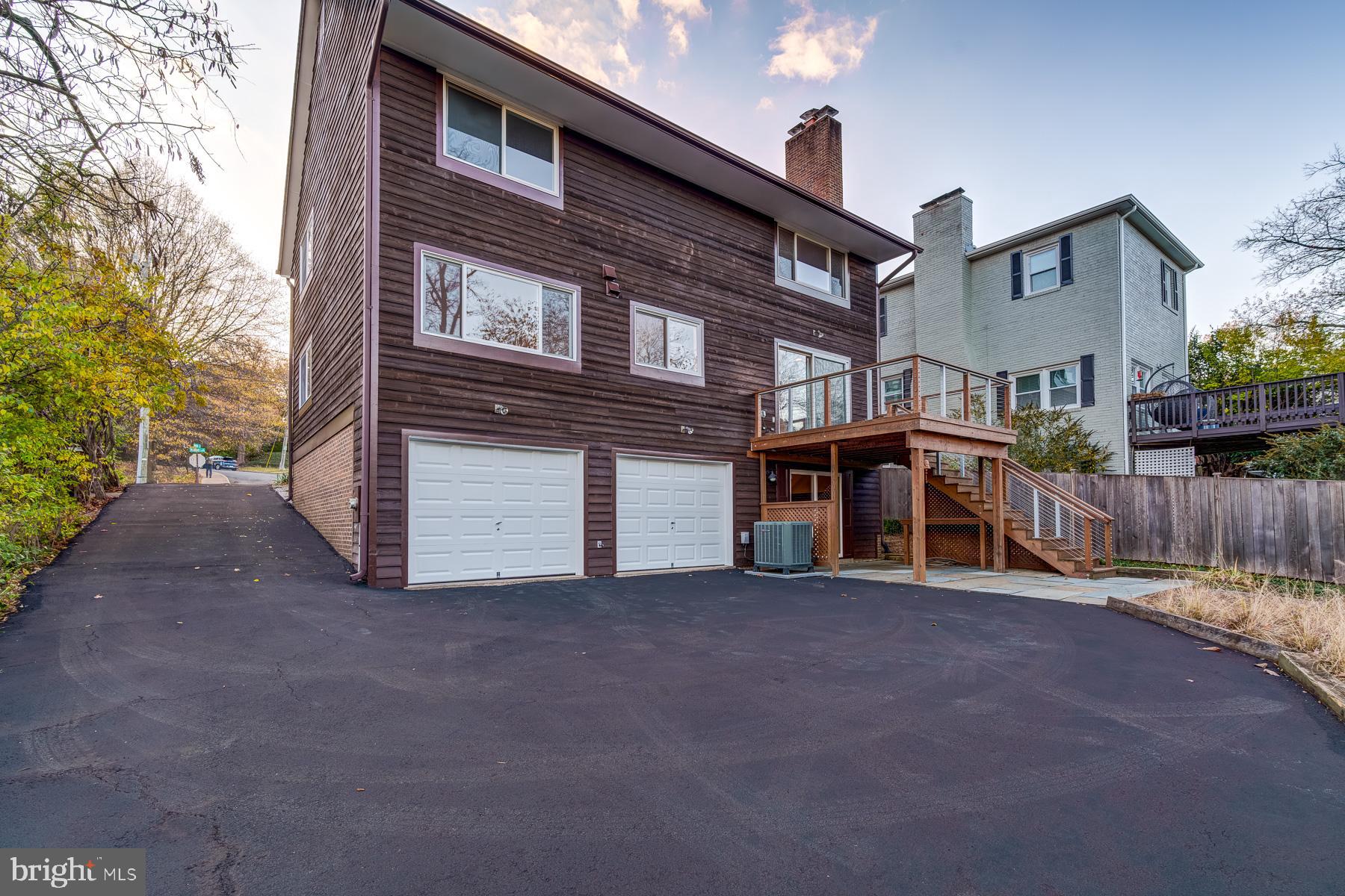 ROSEMONT - Residential