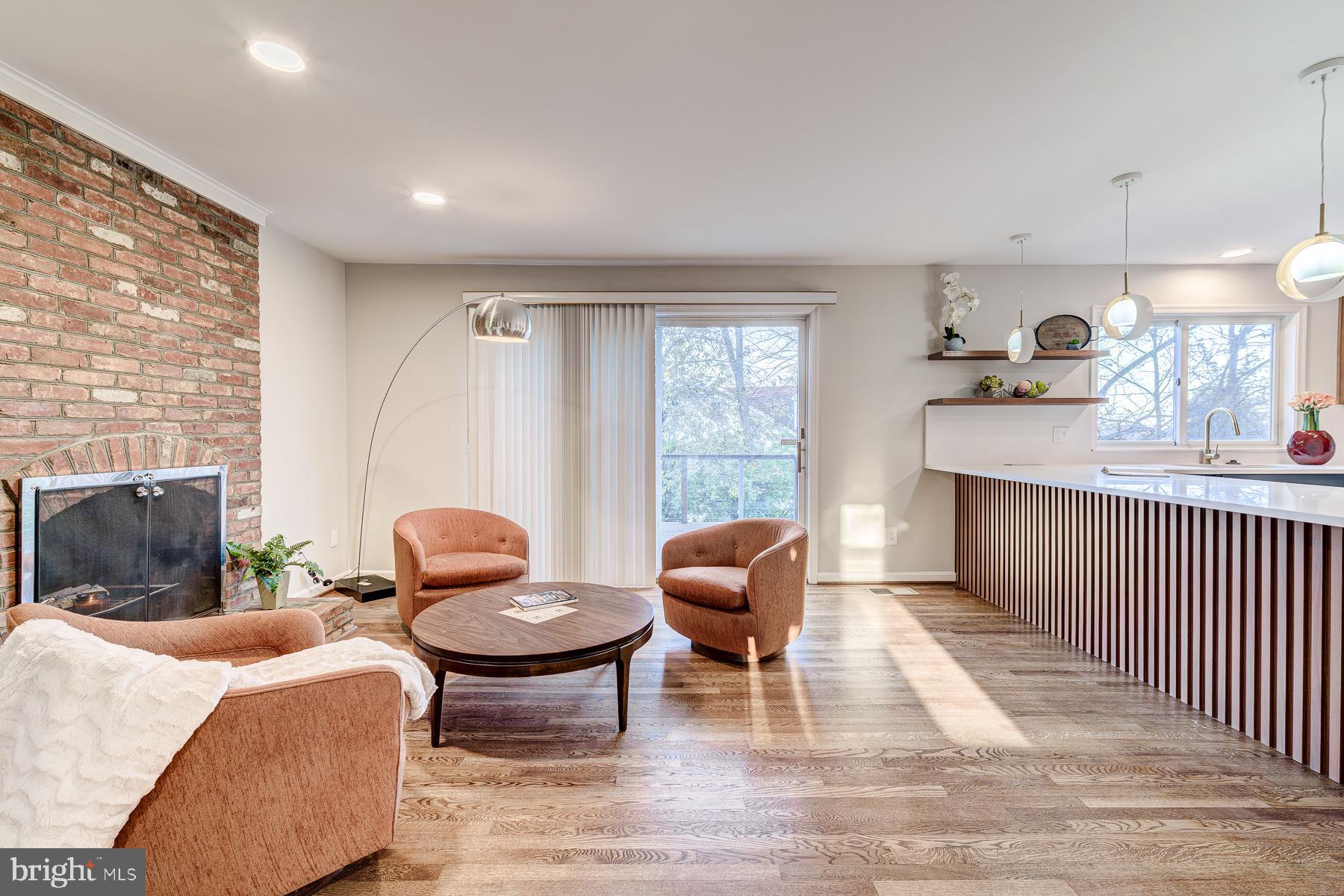 ROSEMONT - Residential