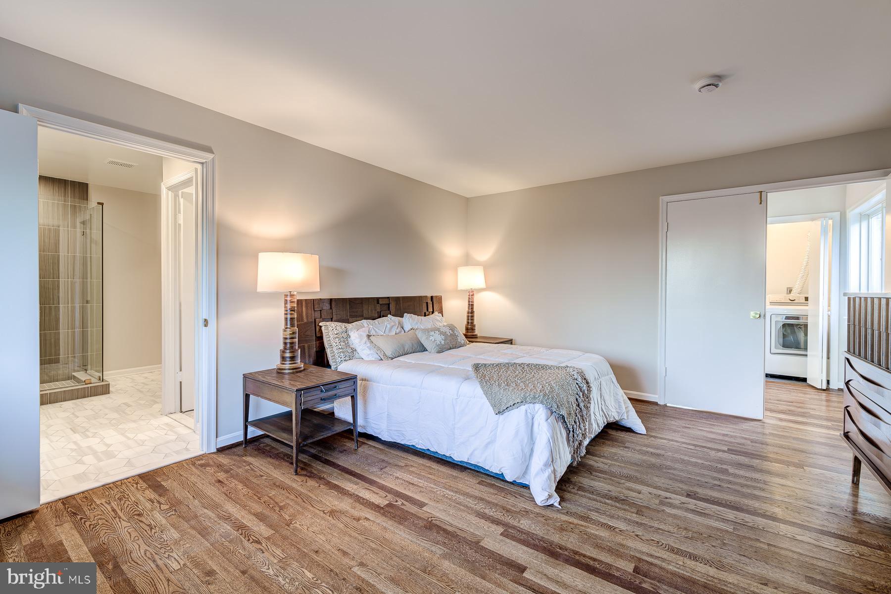 ROSEMONT - Residential