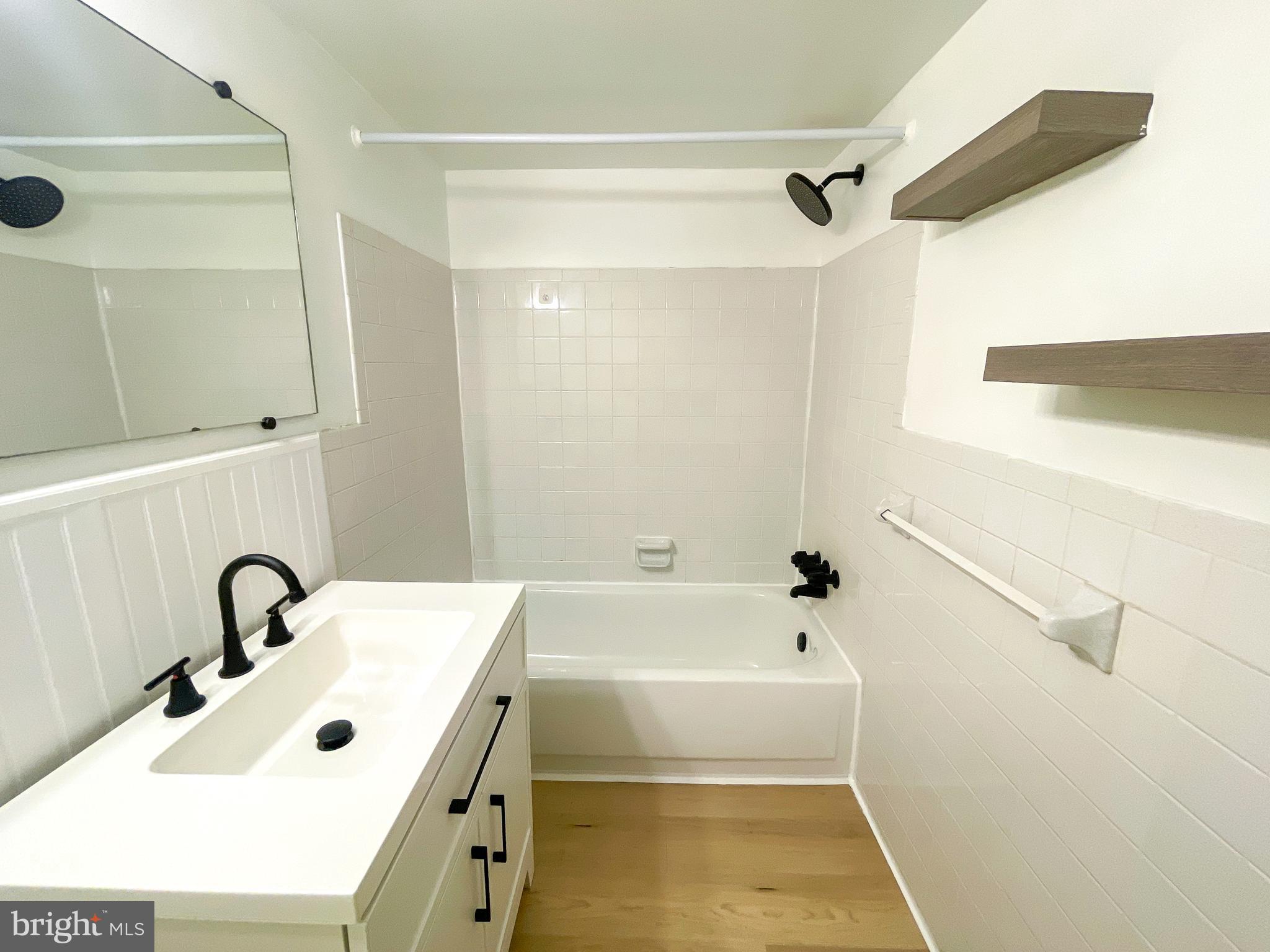 CHELBOURNE PLAZA - Residential Lease