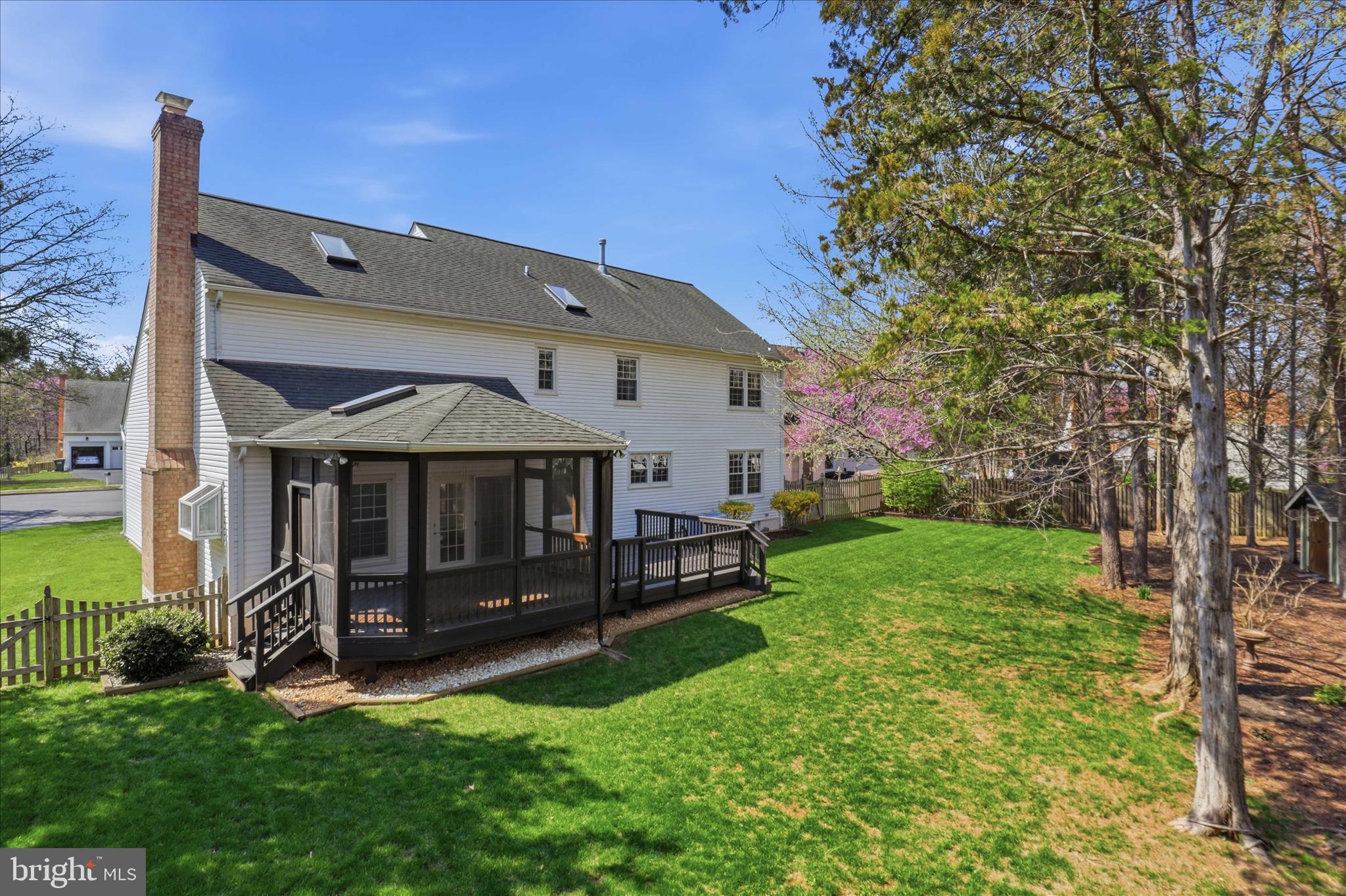 WAVERLY CROSSING - Residential