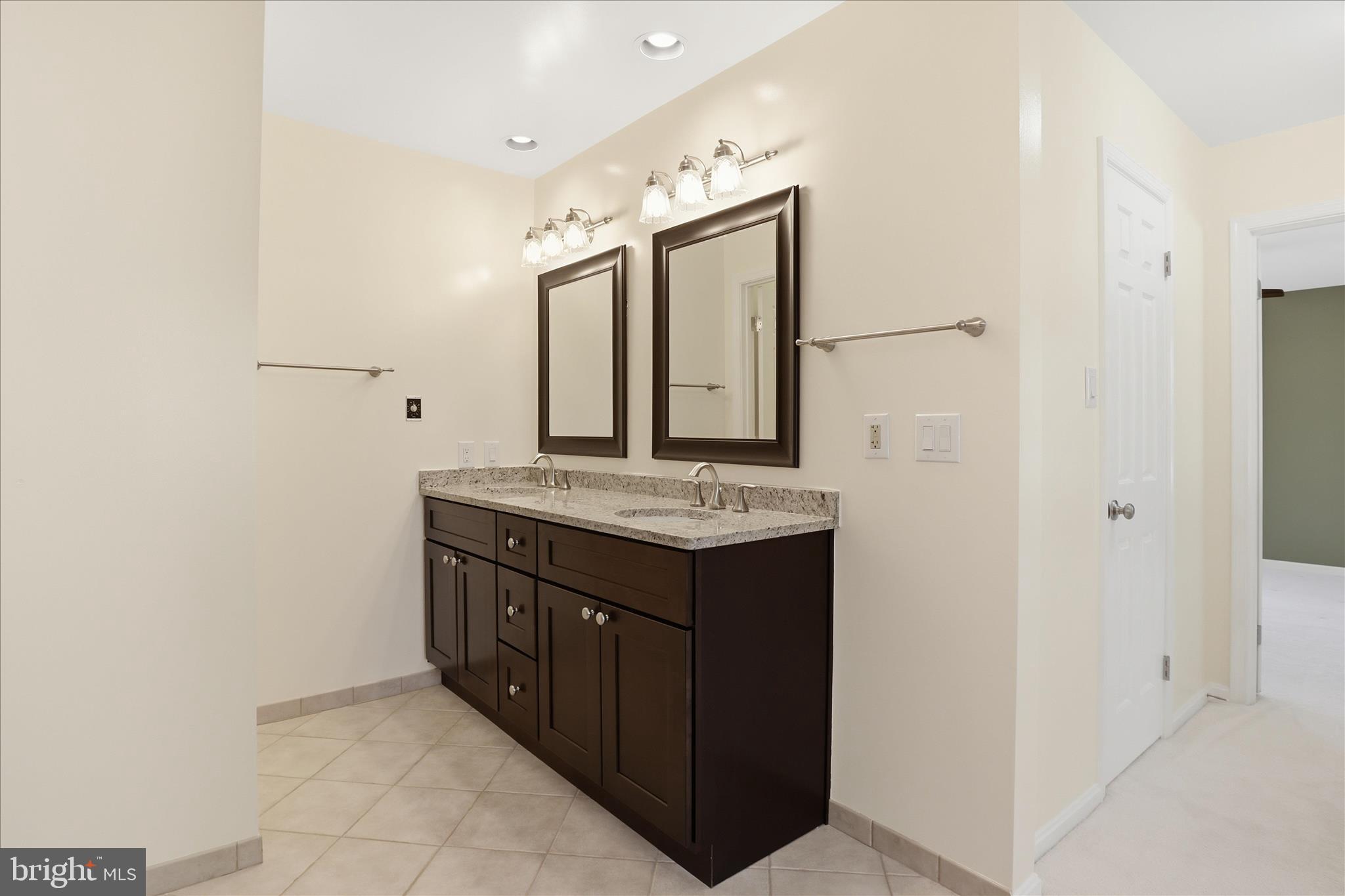 WAVERLY CROSSING - Residential