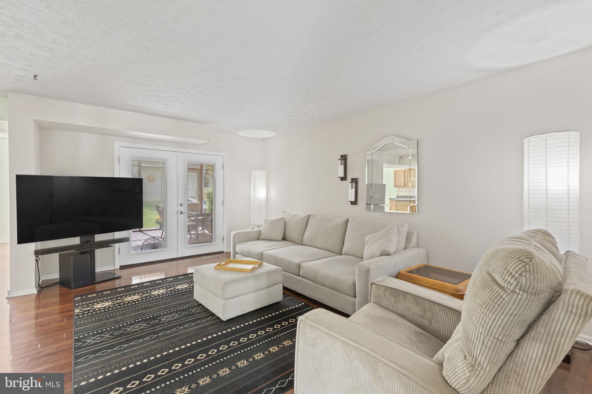 BRIEN RUN VILLAGE - Residential