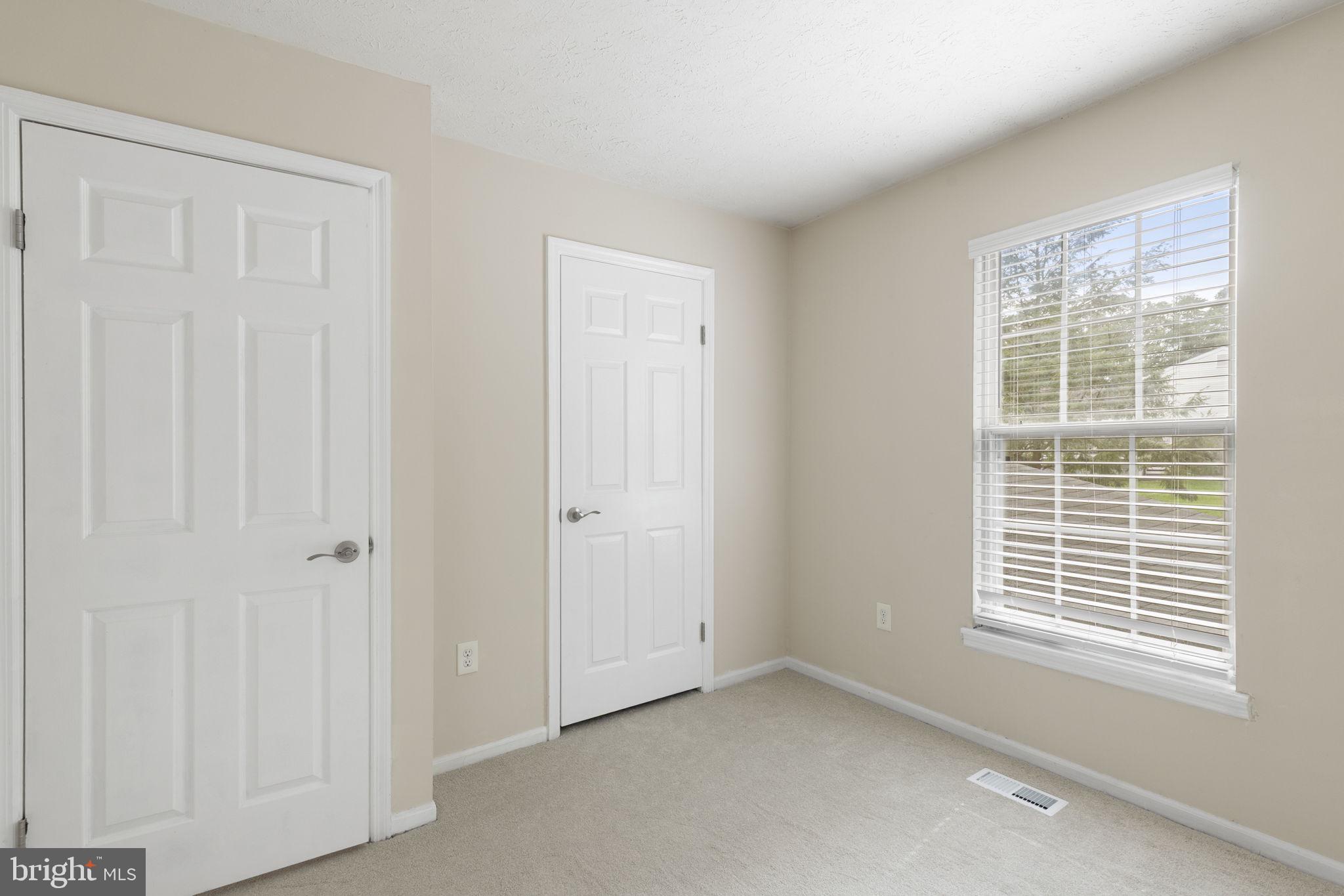 BRIEN RUN VILLAGE - Residential