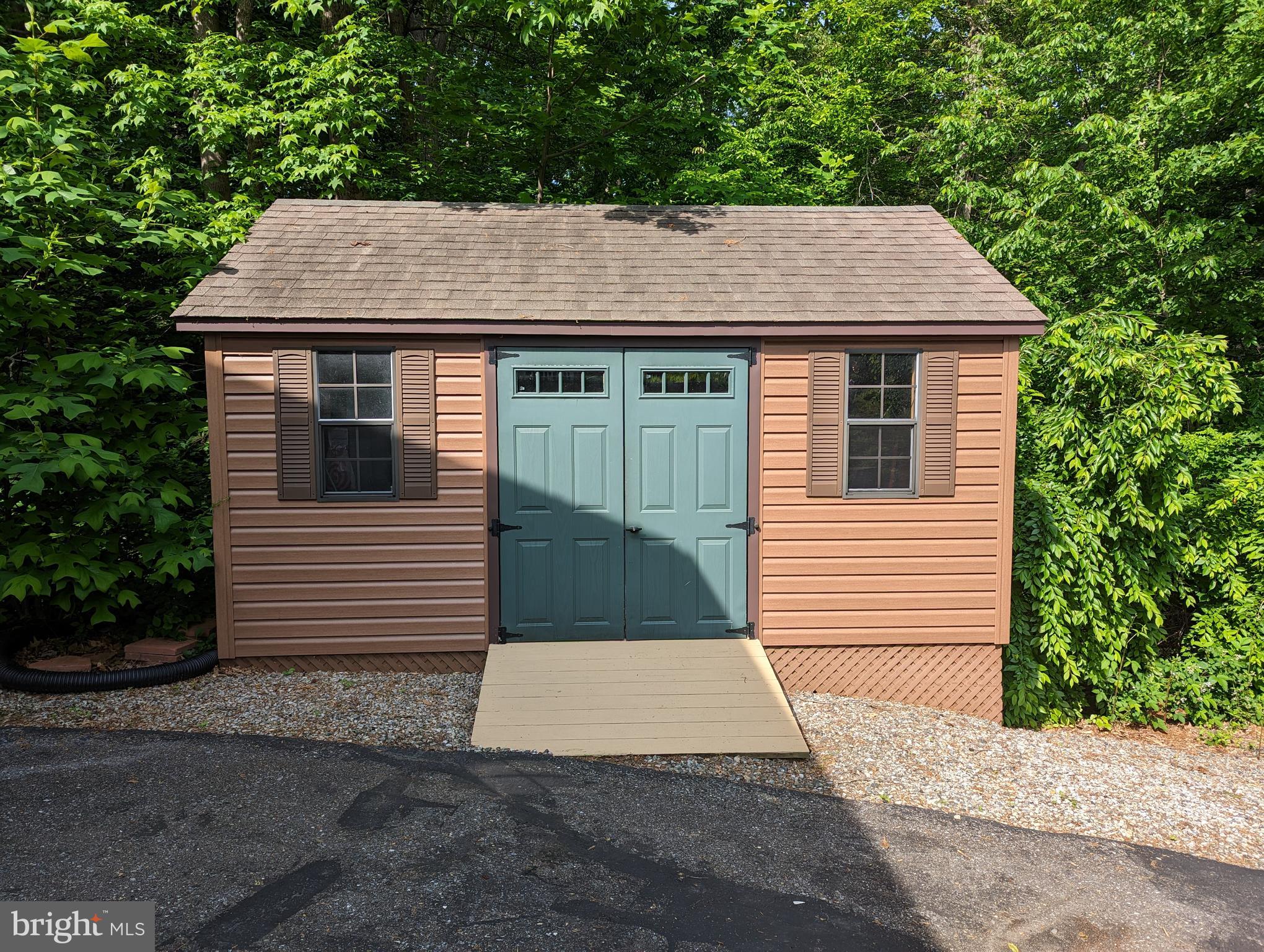 FRAZEE ESTATES - Residential