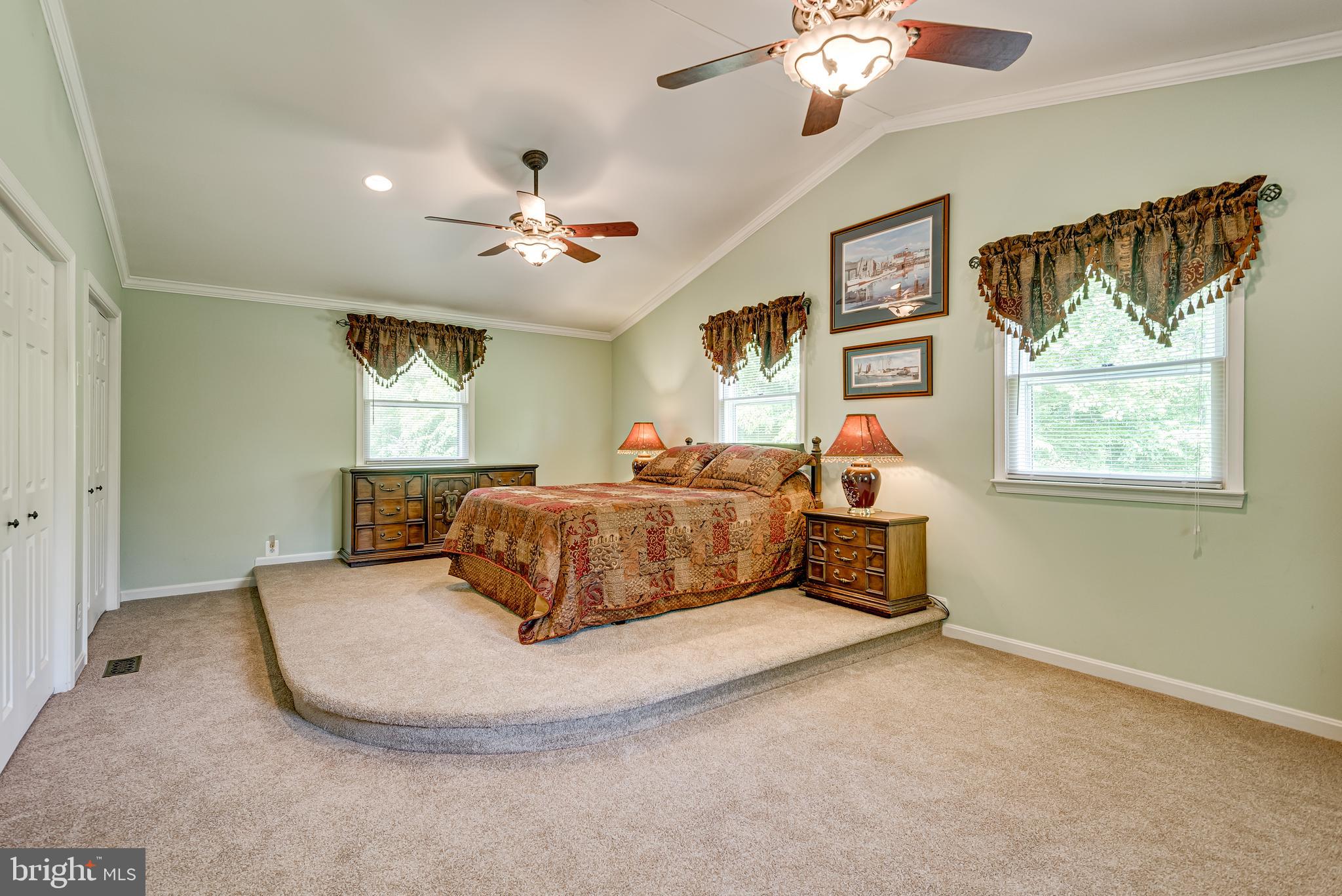 FRAZEE ESTATES - Residential