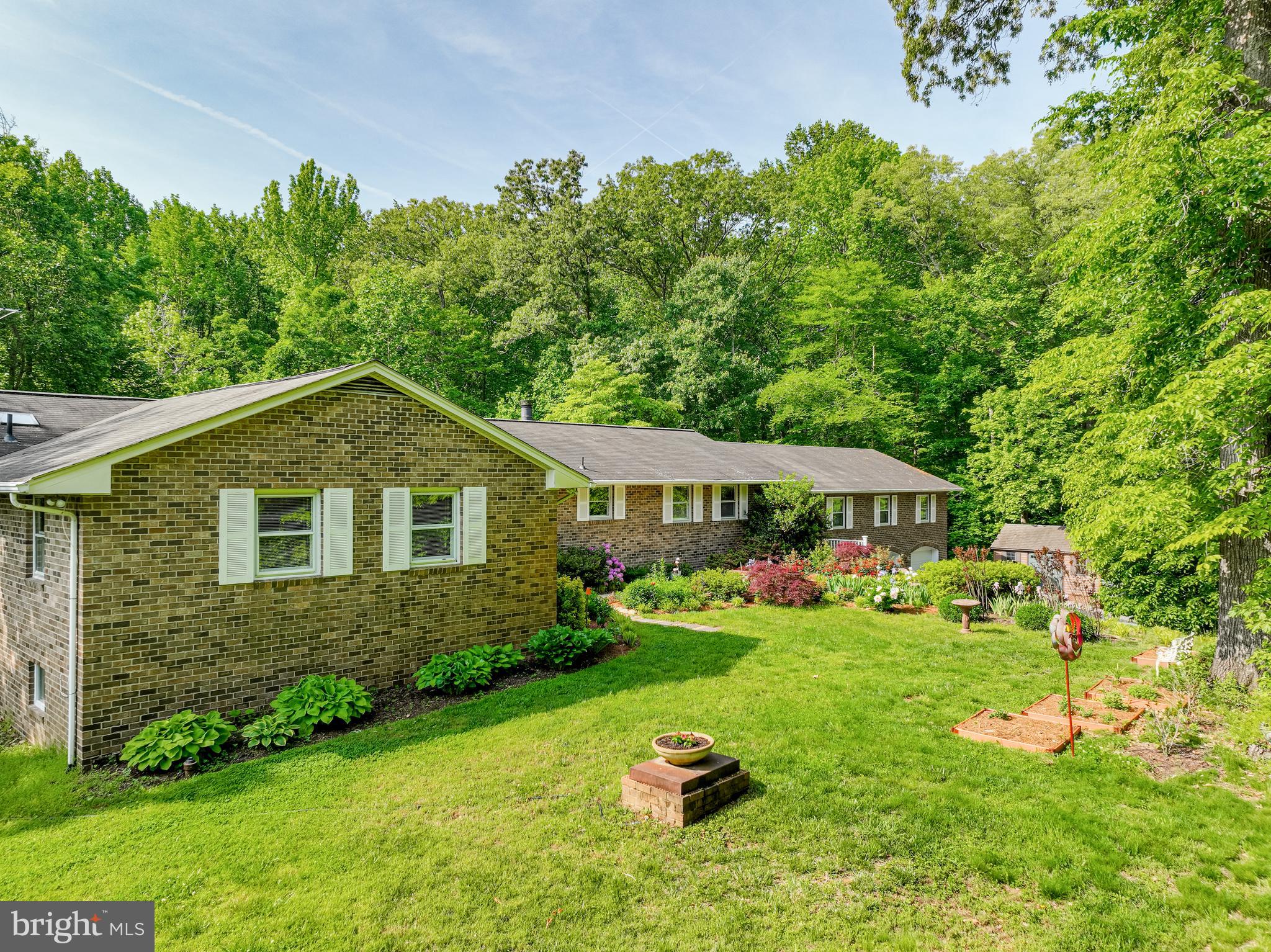 FRAZEE ESTATES - Residential