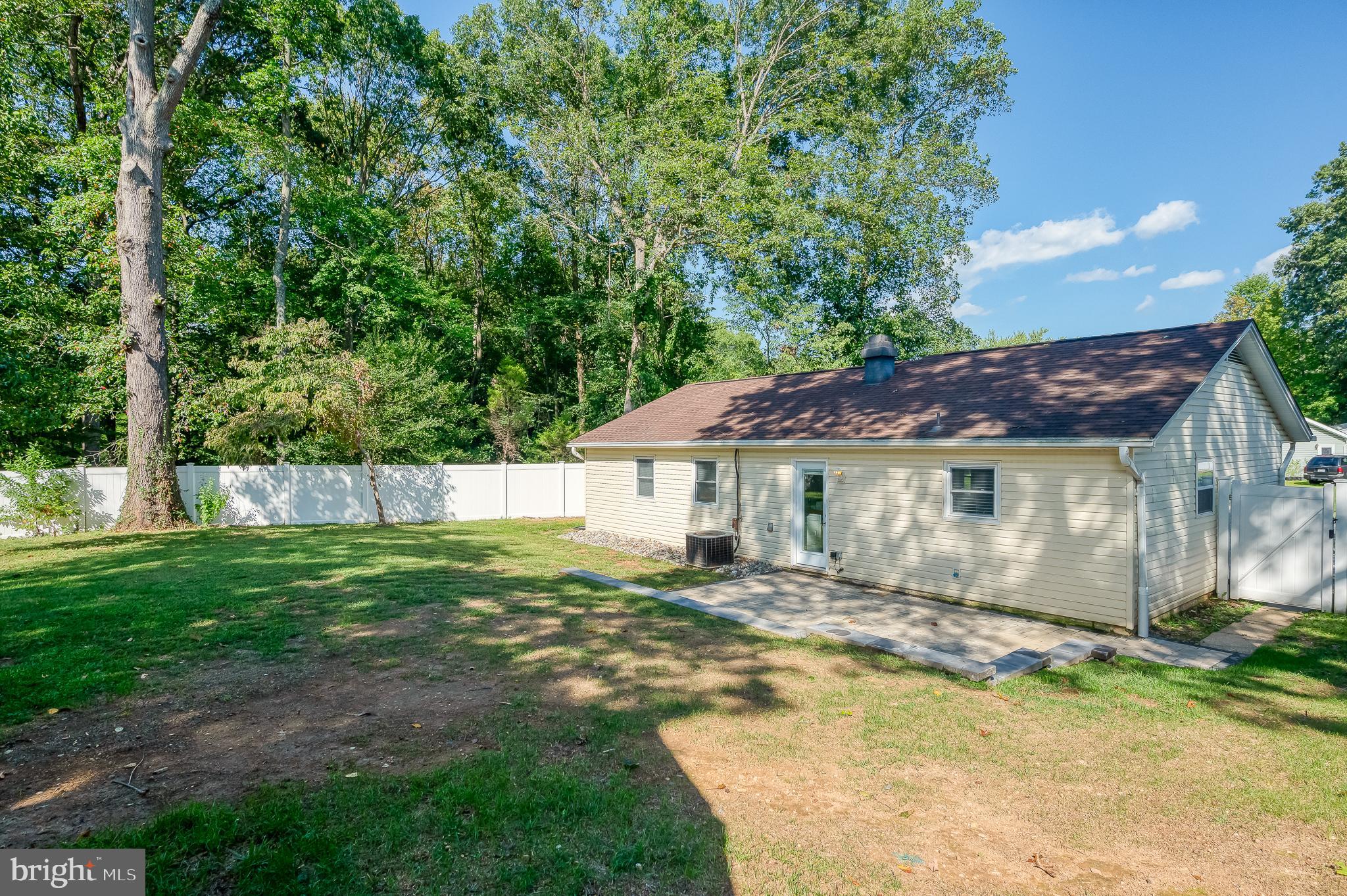 EDGE MEAD - Residential