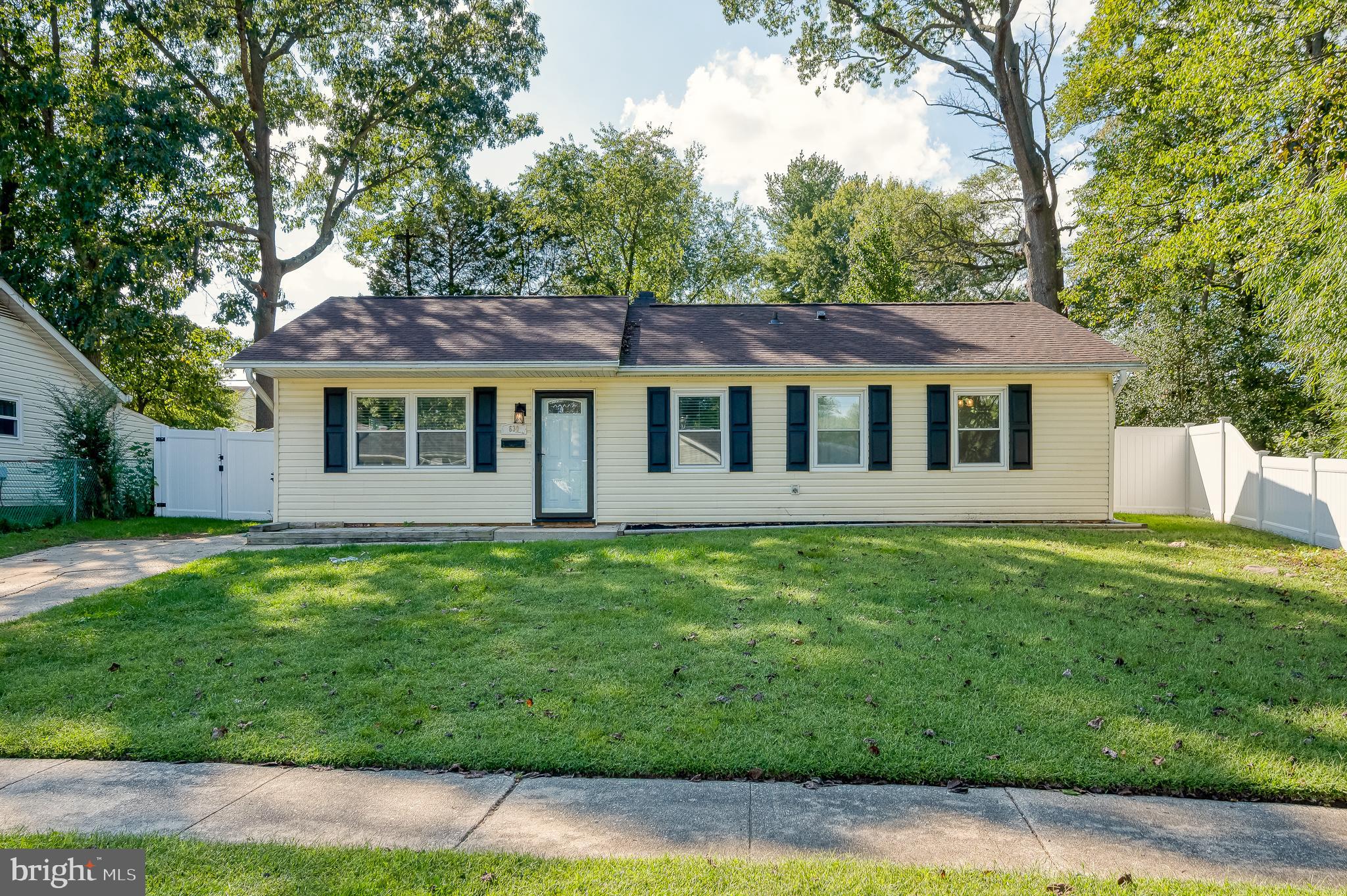 EDGE MEAD - Residential