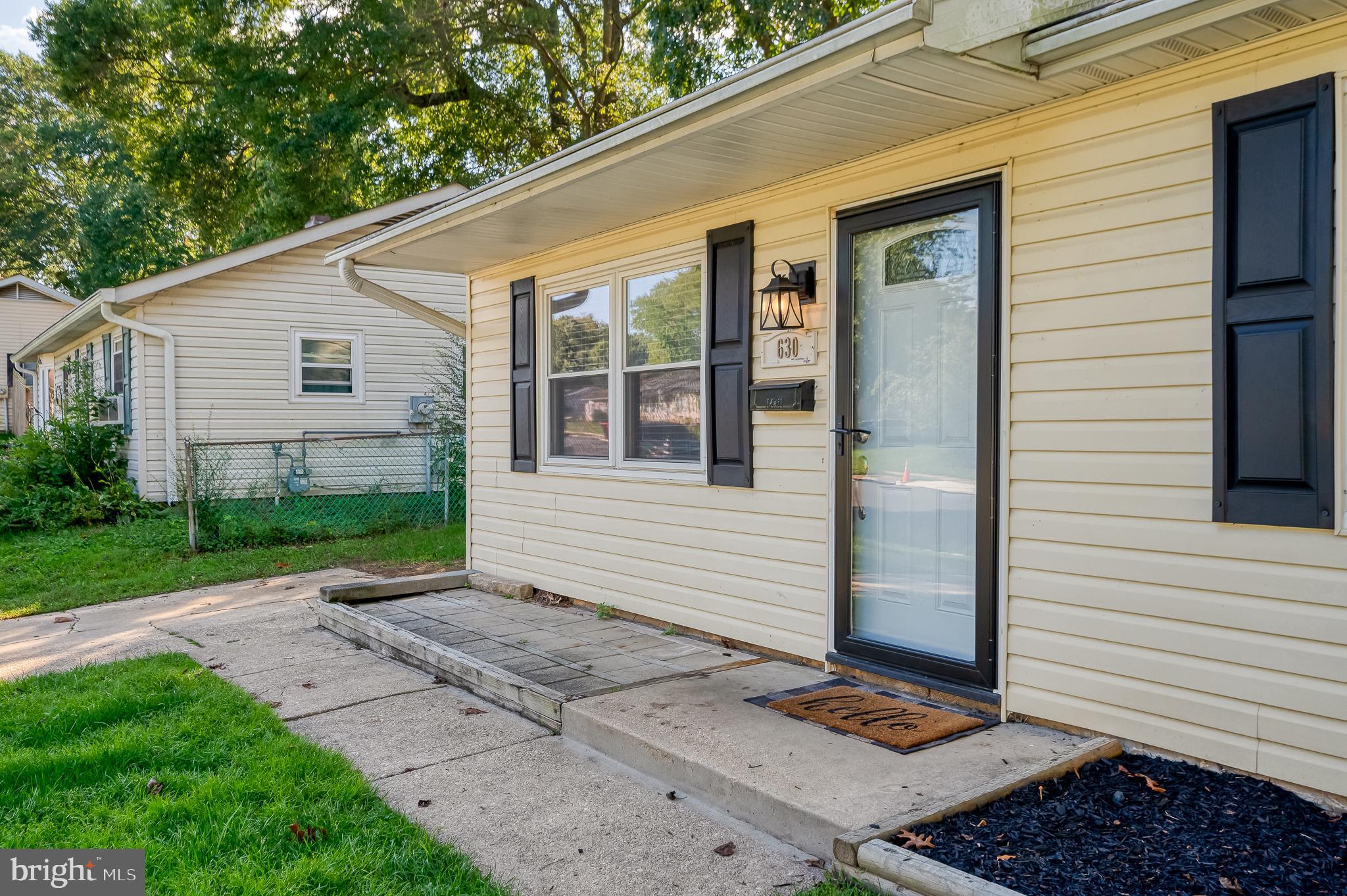 EDGE MEAD - Residential