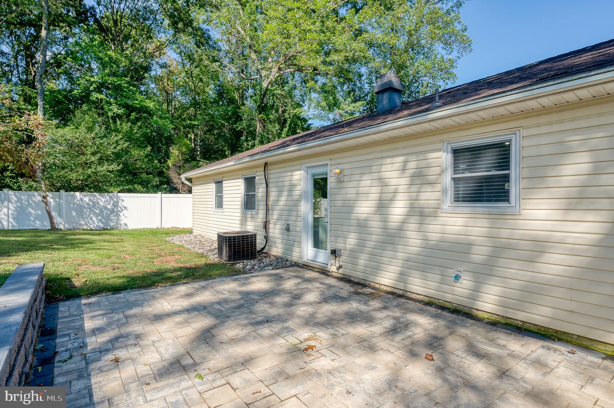 EDGE MEAD - Residential