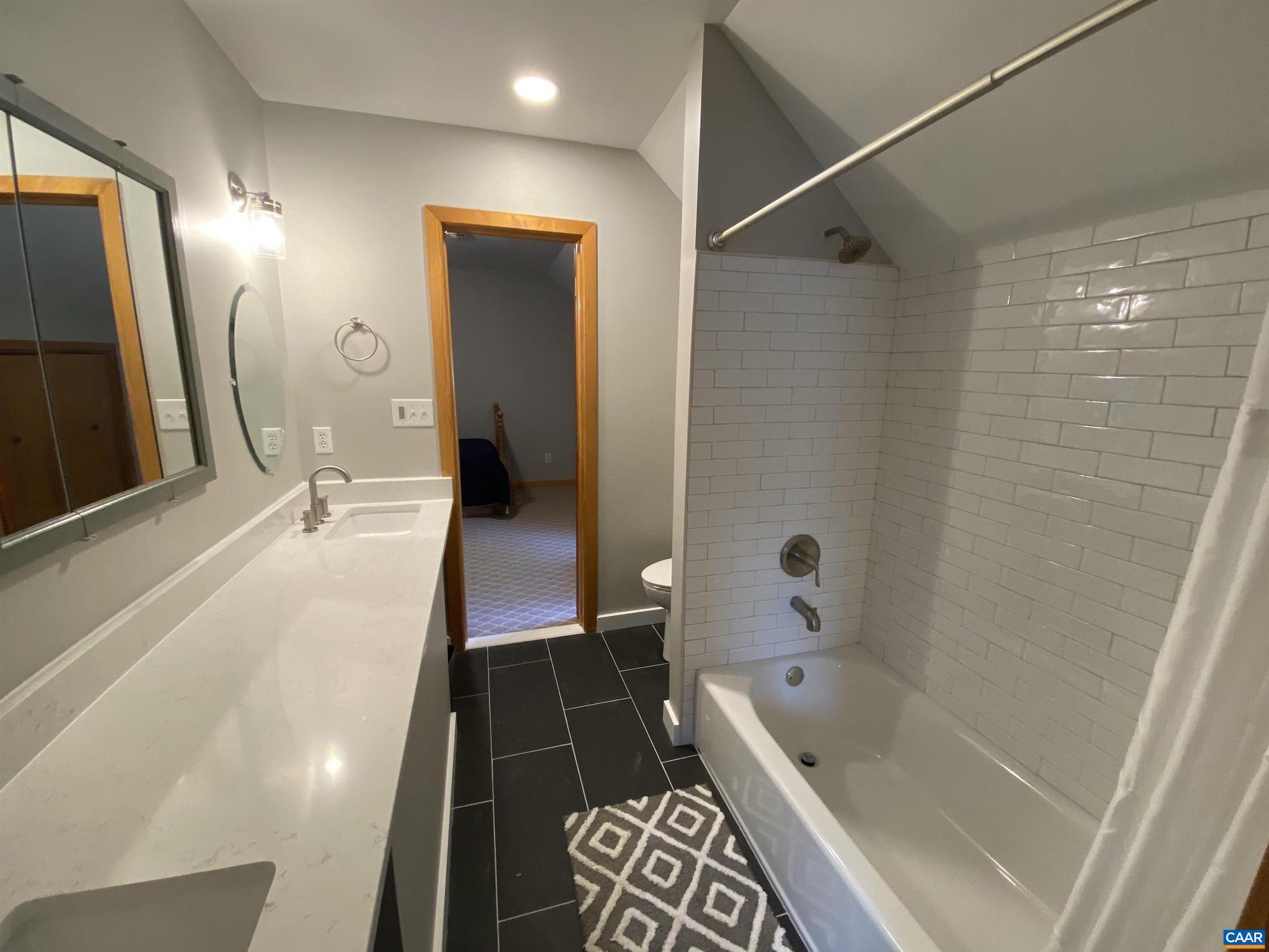 UNKNOWN - Residential Lease