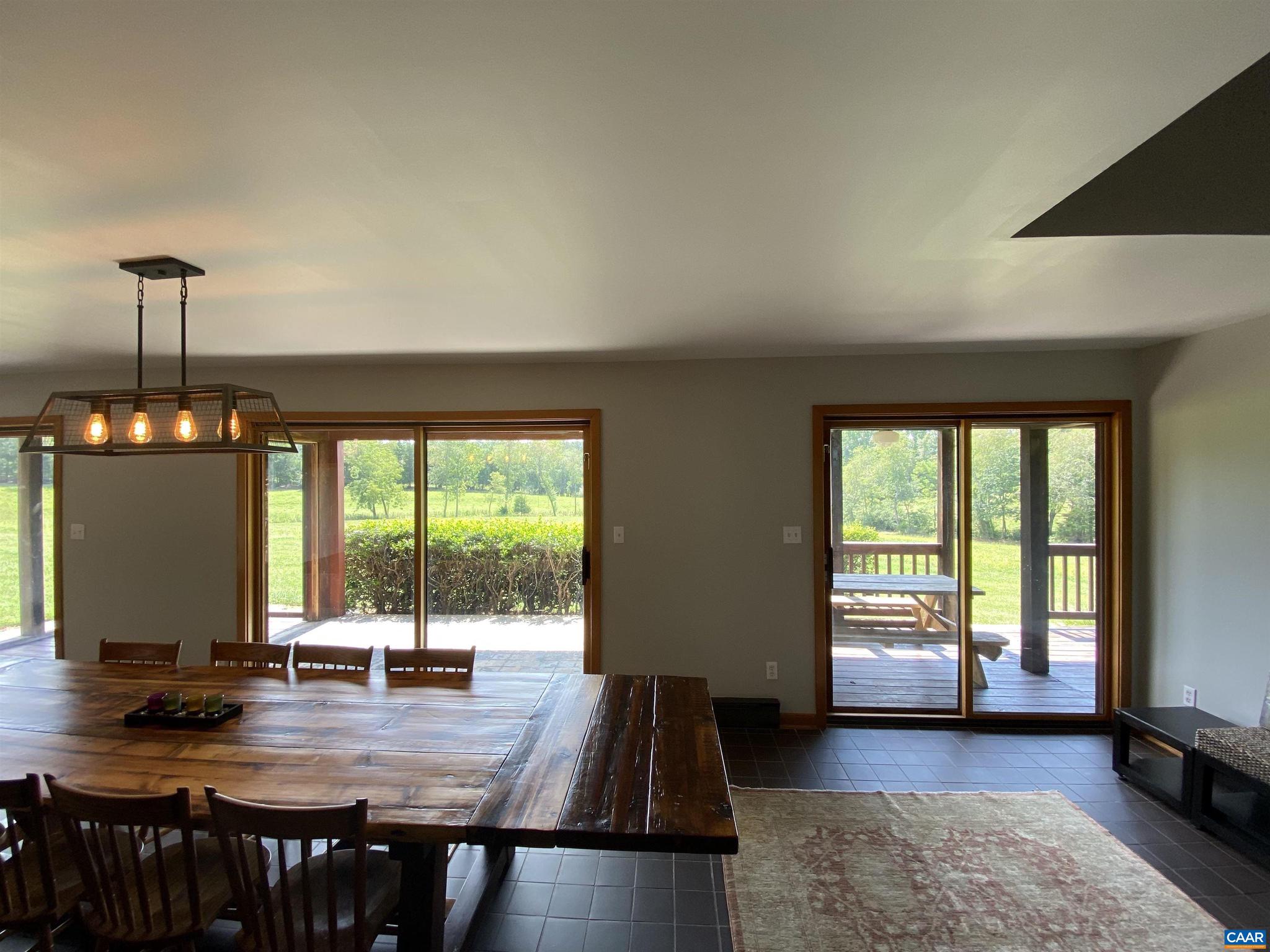 UNKNOWN - Residential Lease