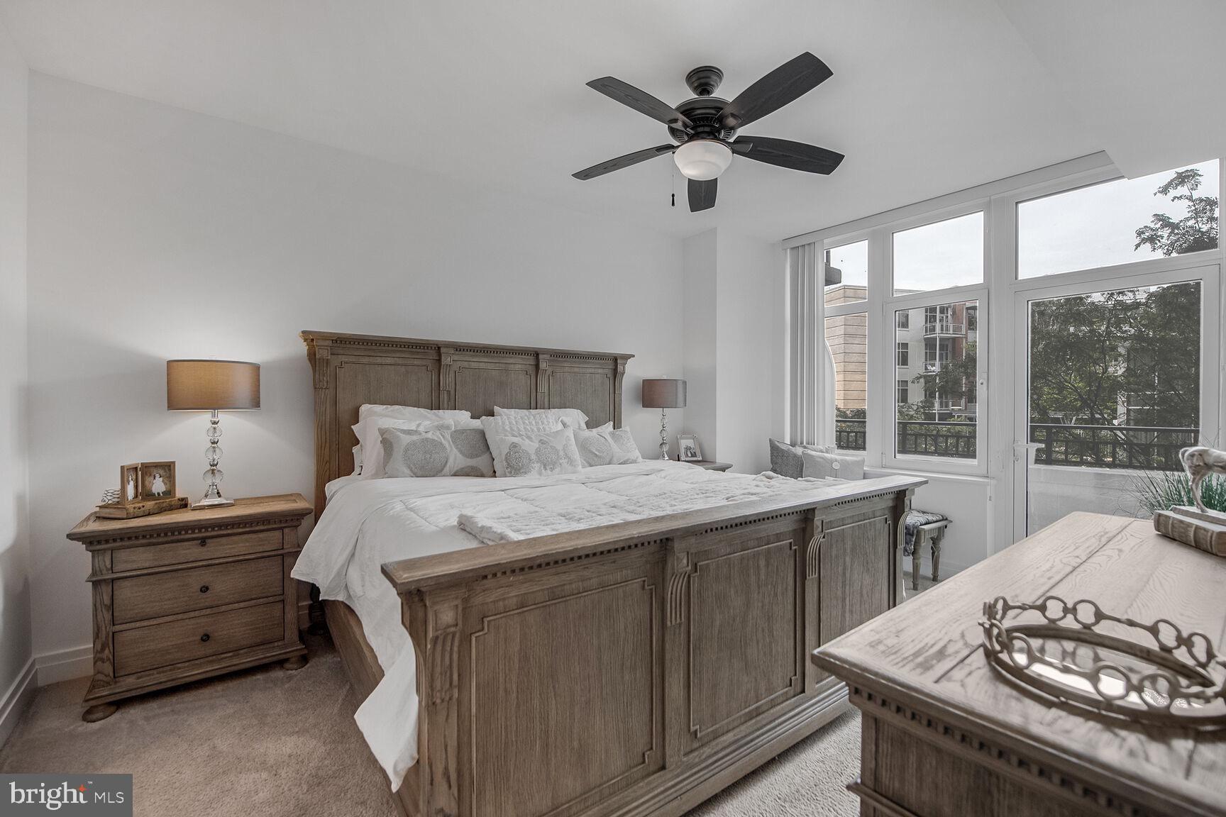 ONE PARK CREST - Residential