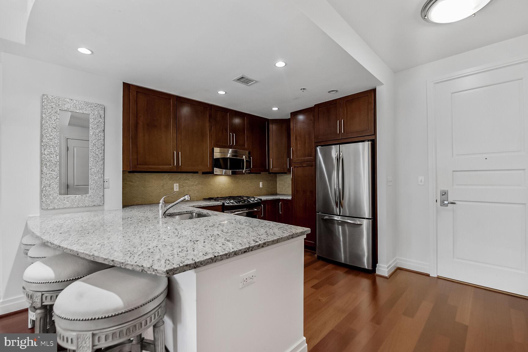 8220 CRESTWOOD HEIGHTS DRIVE 314