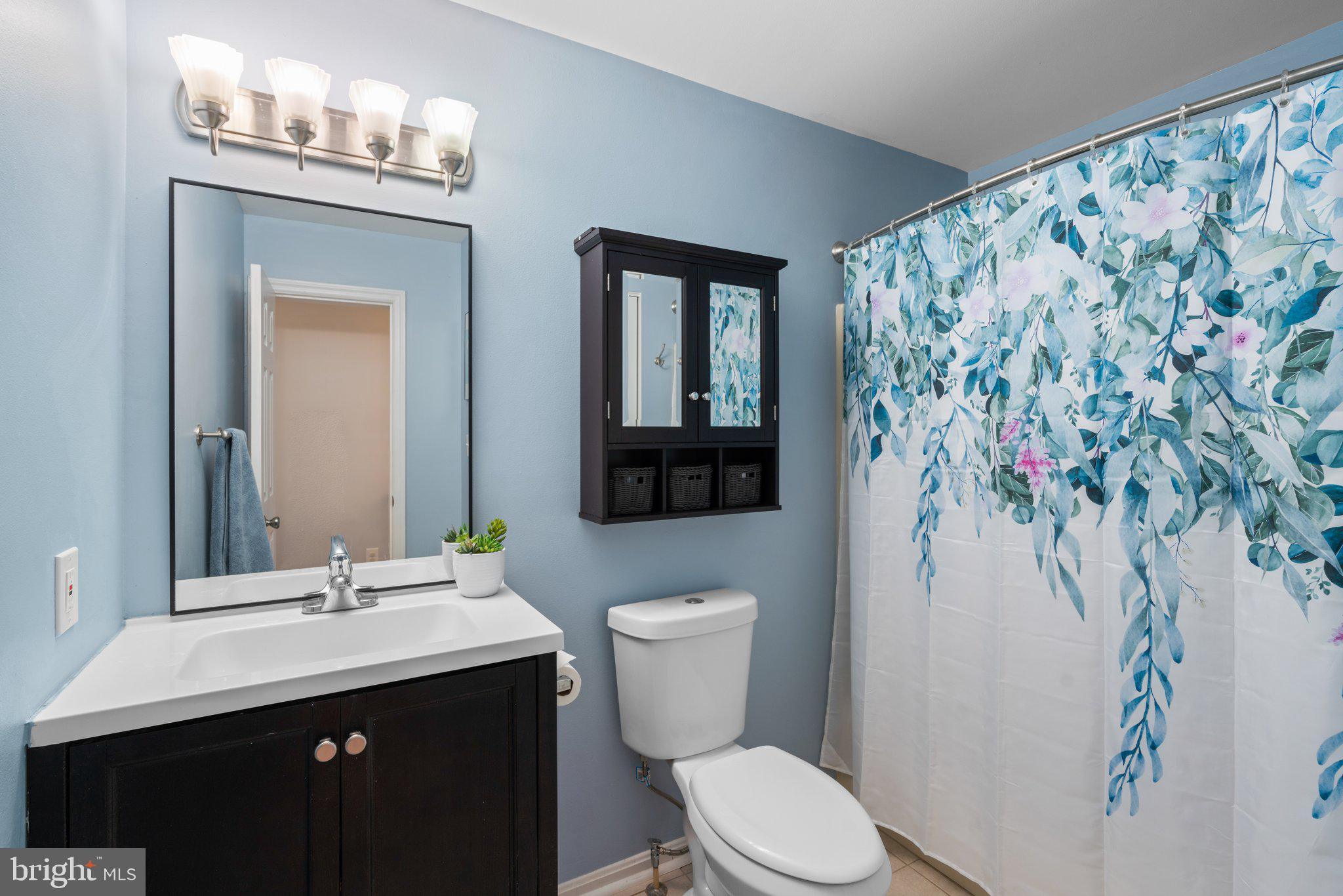 MEADOWRIDGE LANDING - Residential