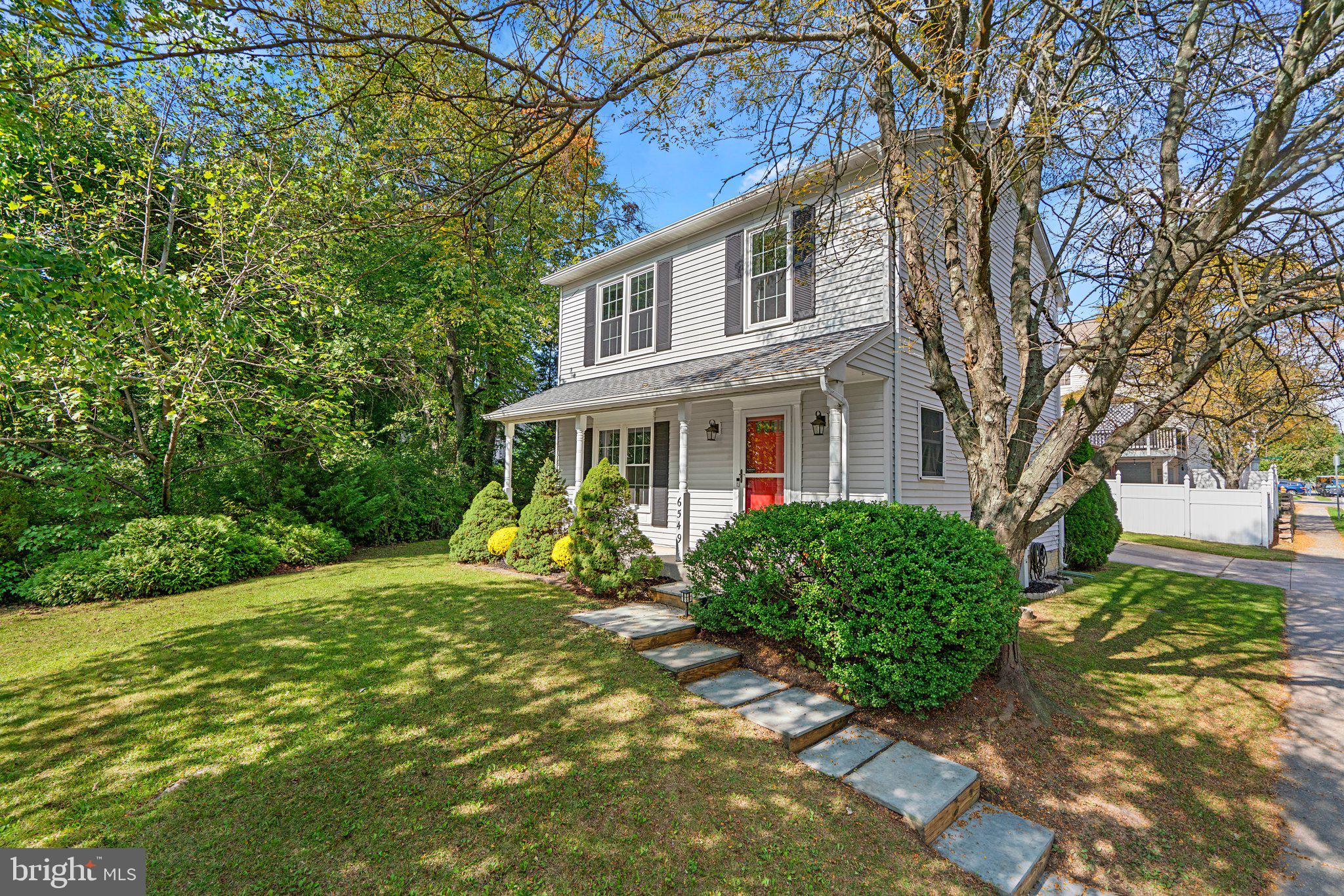 MEADOWRIDGE LANDING - Residential