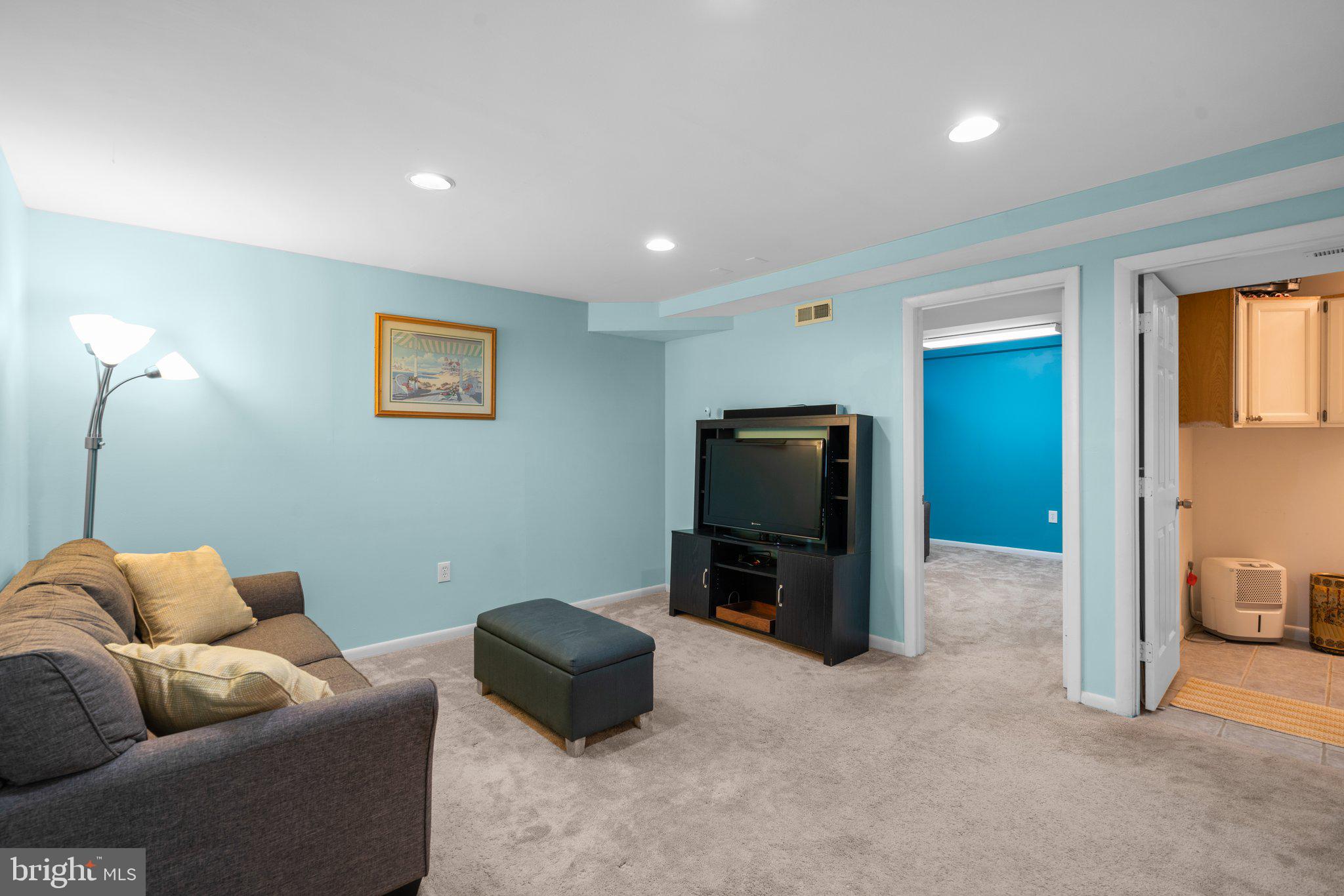 MEADOWRIDGE LANDING - Residential