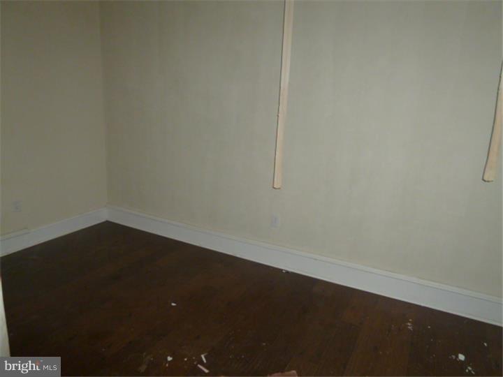 KENSINGTON - Residential