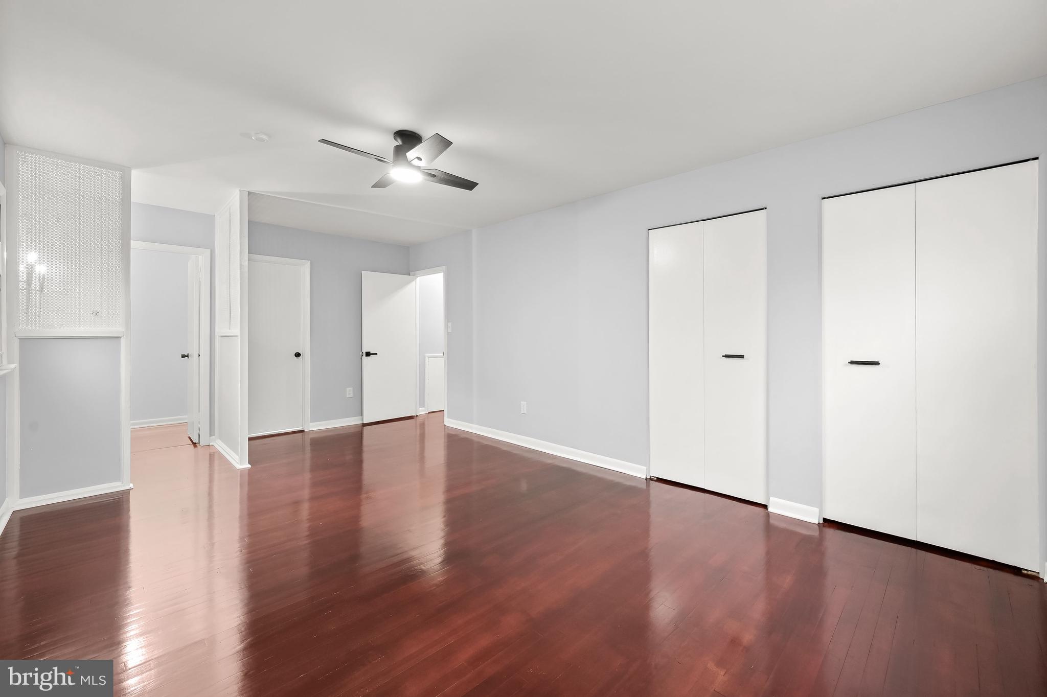 WOODBRIDGE VALLEY - Residential