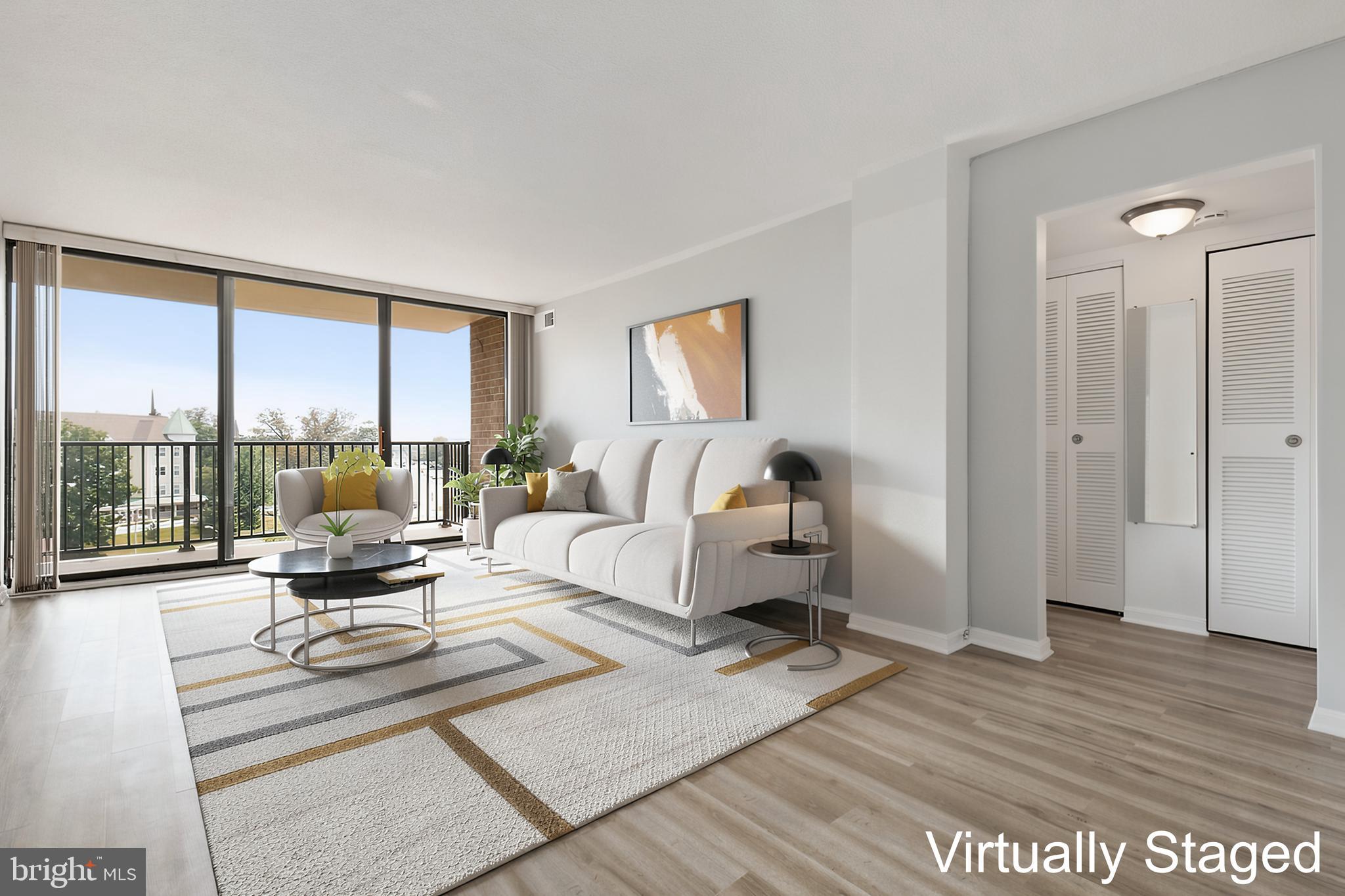 4 MONROE STREET 704