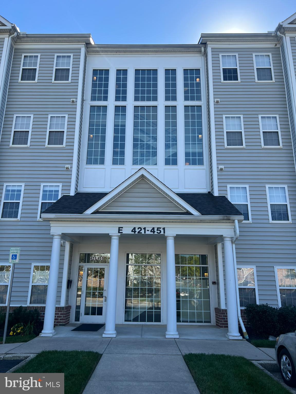 HOPKINS LANDING - Residential