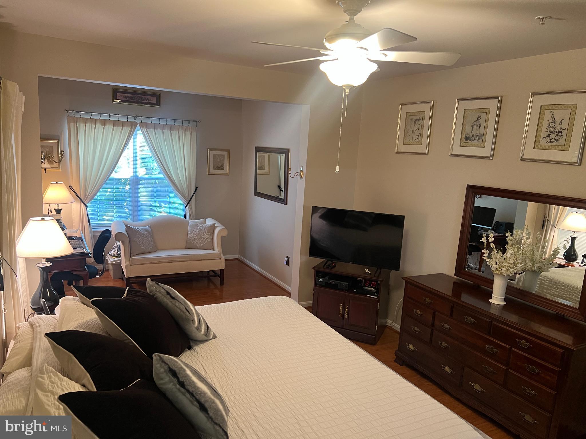 HOPKINS LANDING - Residential