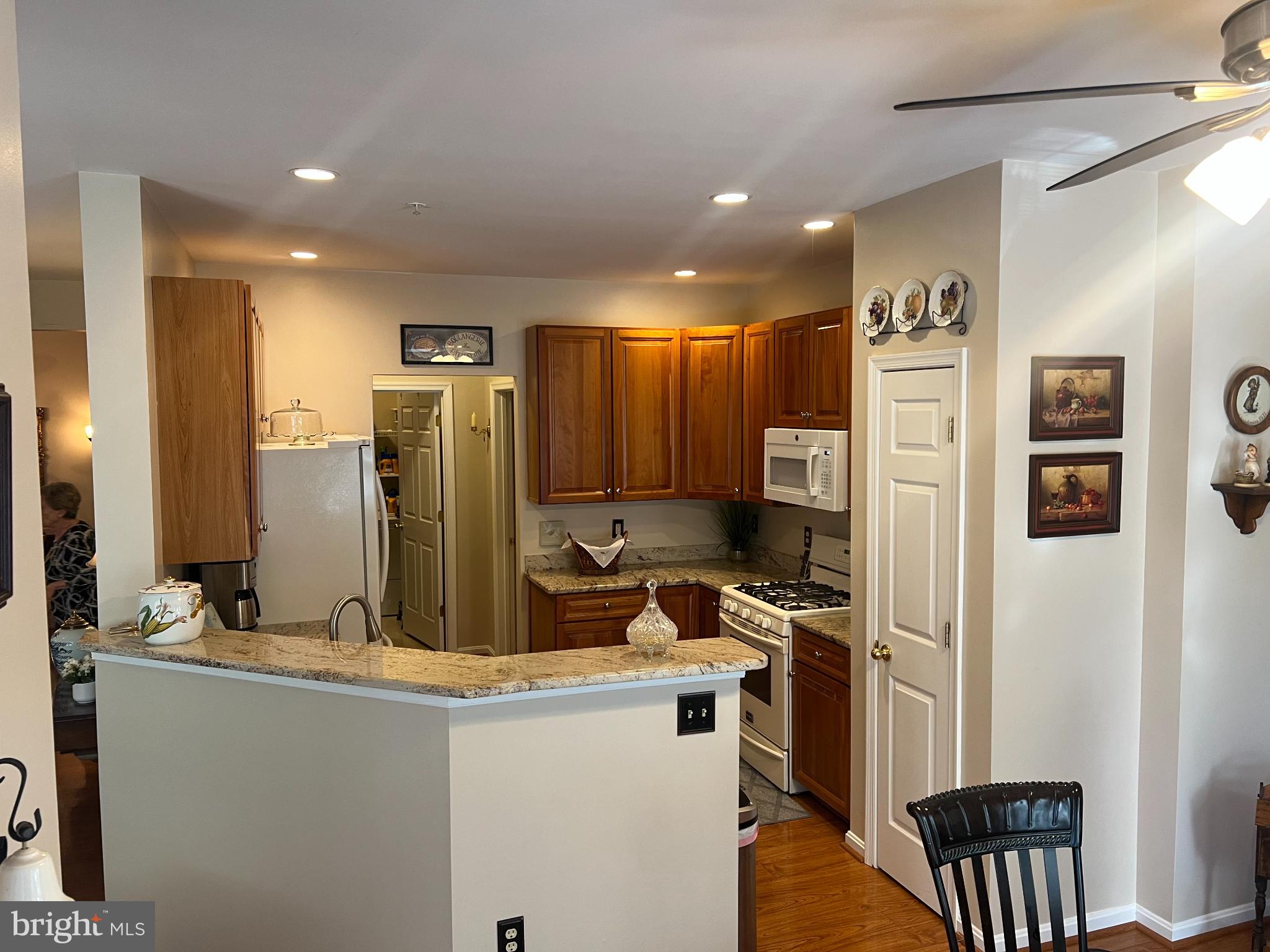 HOPKINS LANDING - Residential