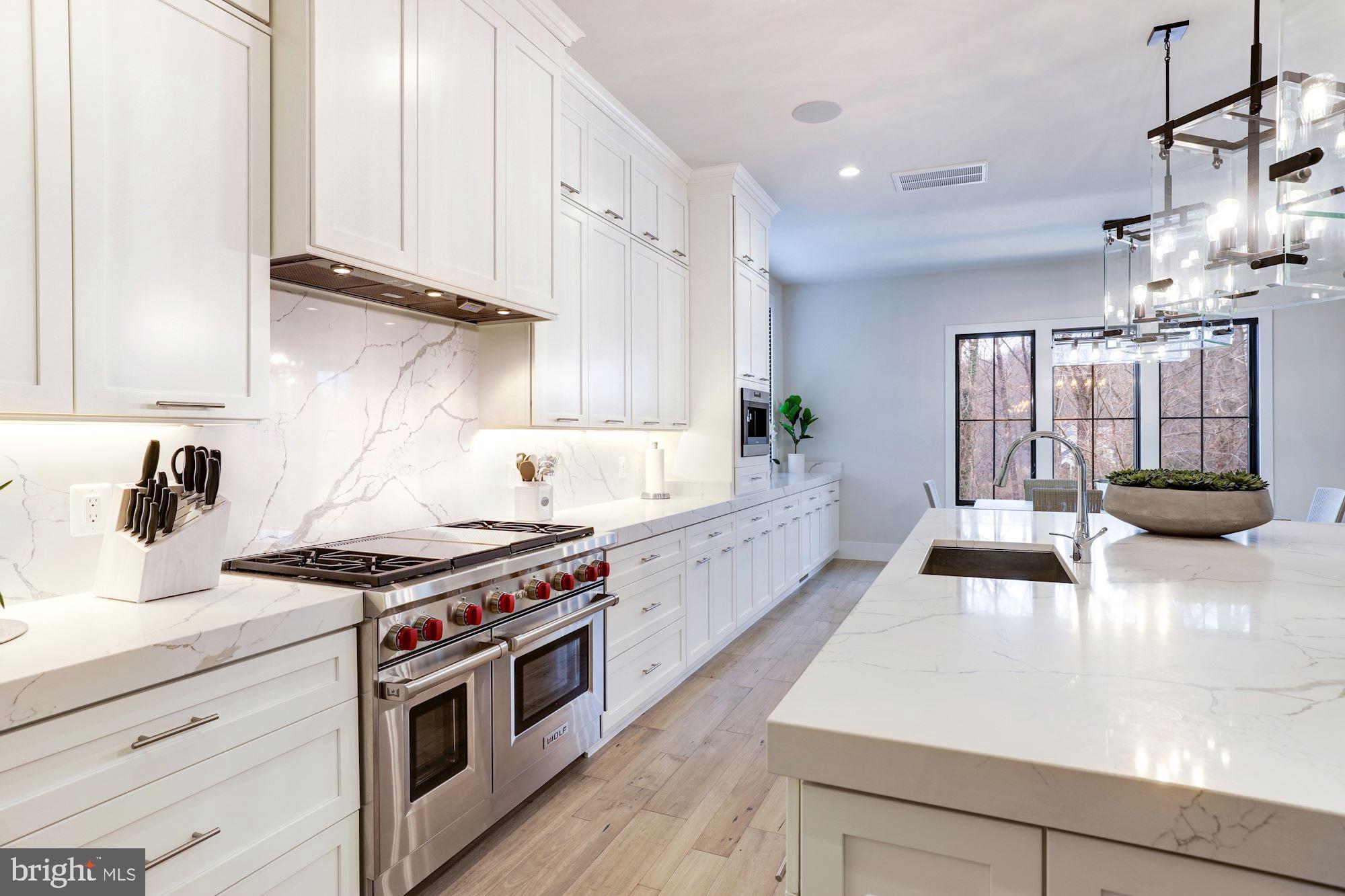 RETREAT AT MCLEAN AND MEHR FARM - Residential