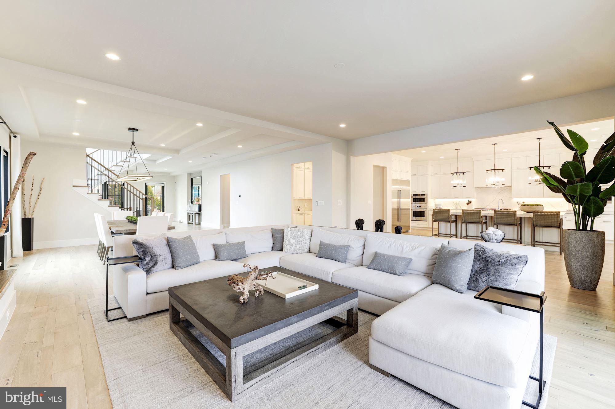 RETREAT AT MCLEAN AND MEHR FARM - Residential