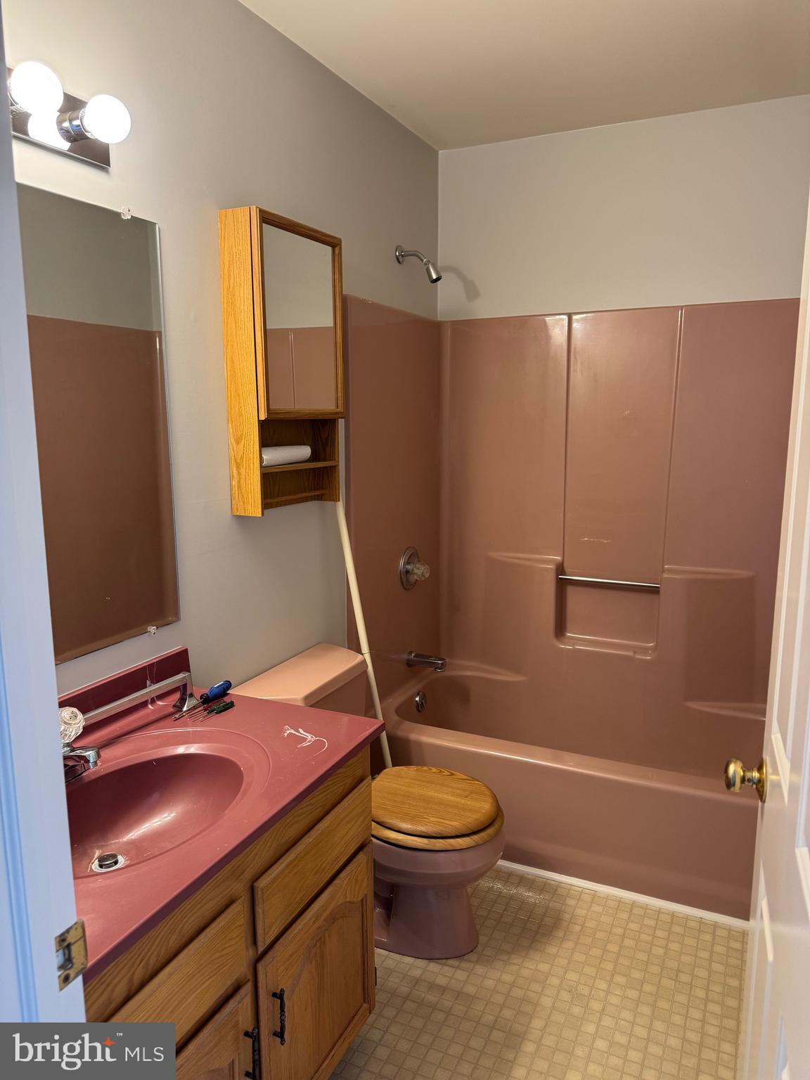 QUARRYVILLE BOROUGH - Residential Lease