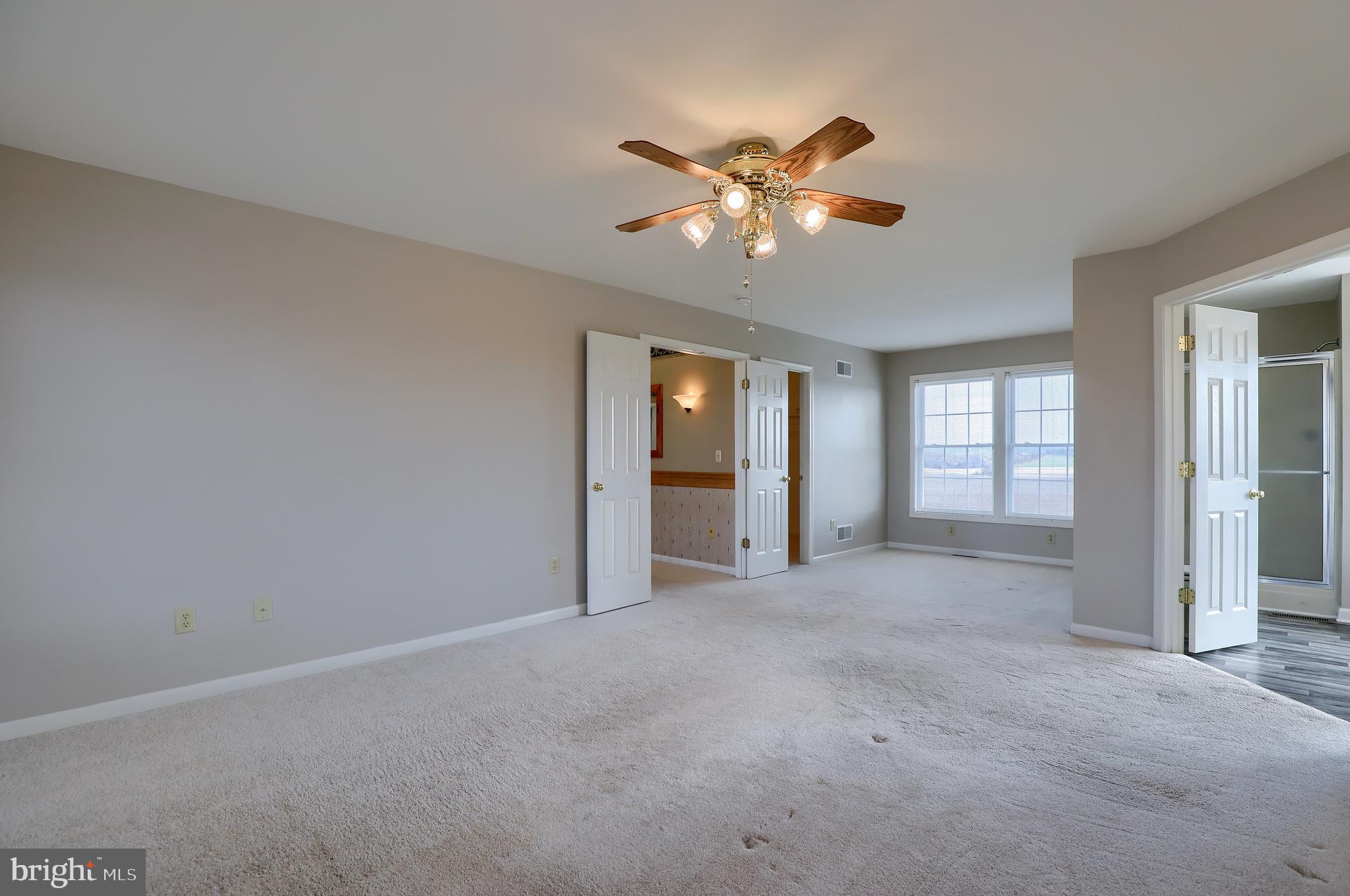 HONEY RUN GOLF COURSE - Residential