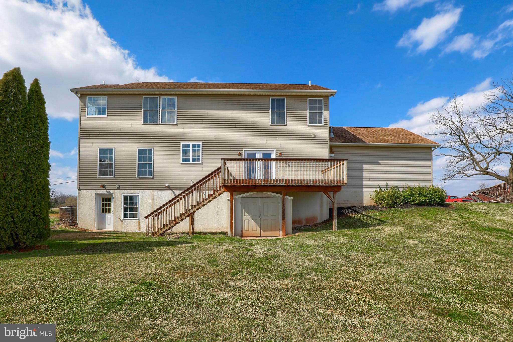 HONEY RUN GOLF COURSE - Residential