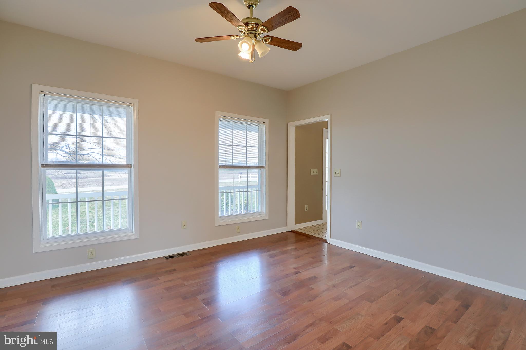 HONEY RUN GOLF COURSE - Residential