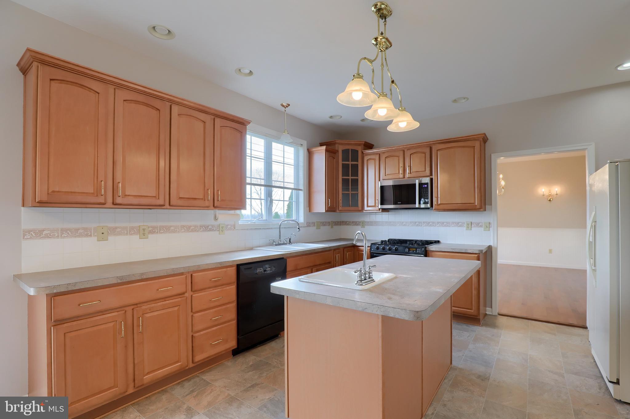 HONEY RUN GOLF COURSE - Residential