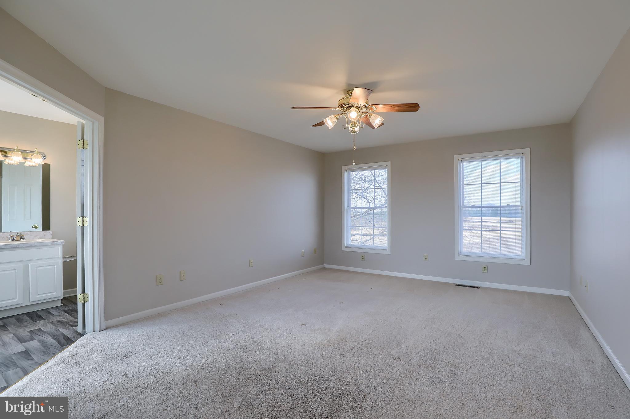 HONEY RUN GOLF COURSE - Residential