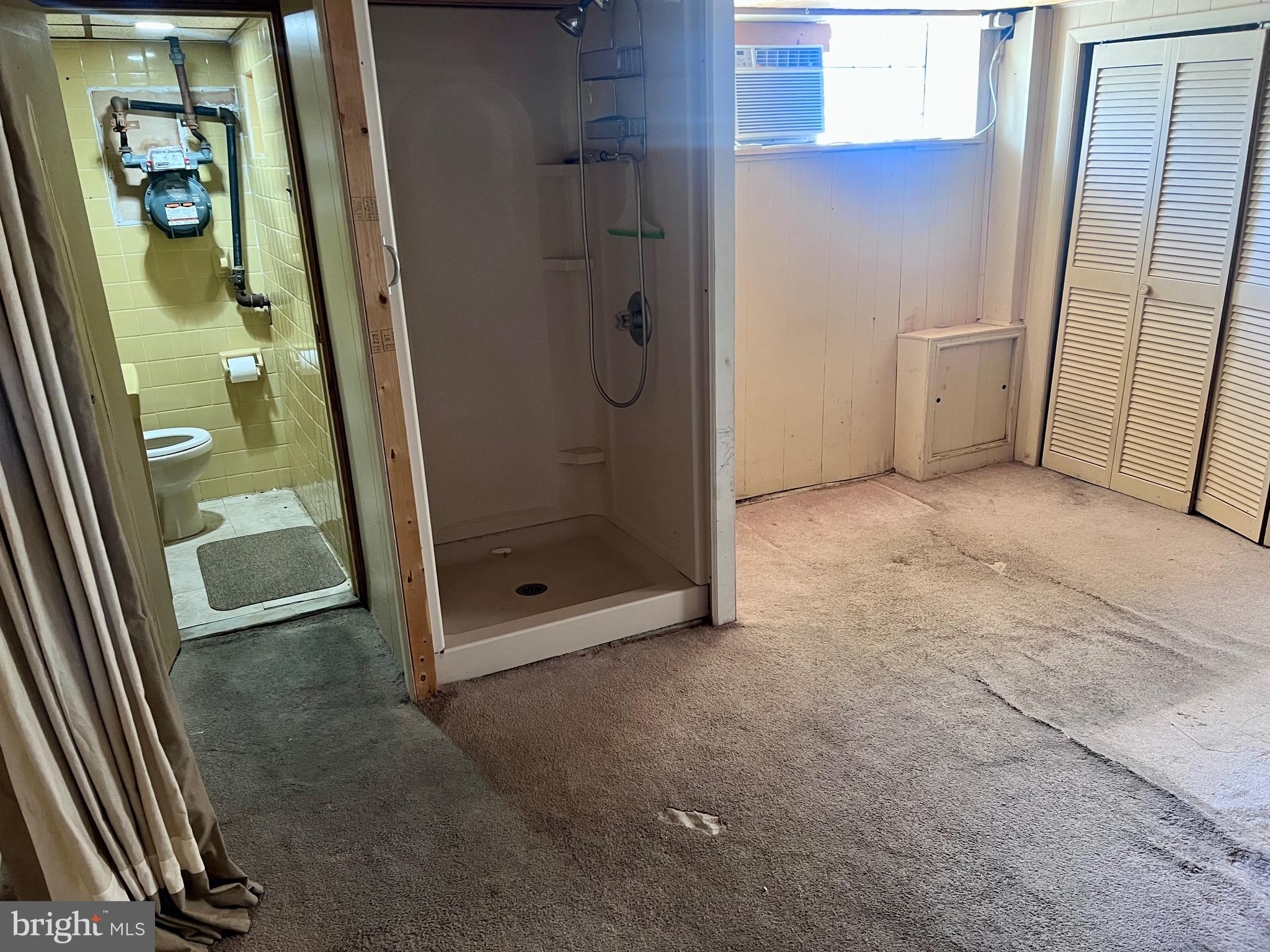 MAYFAIR (EAST) - Residential