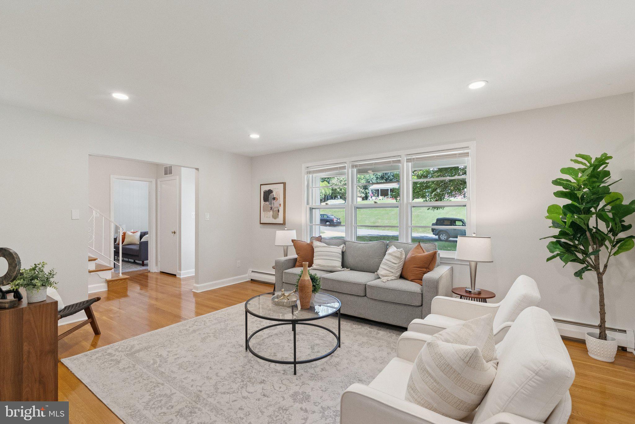 NORTH SHERWOOD FOREST - Residential