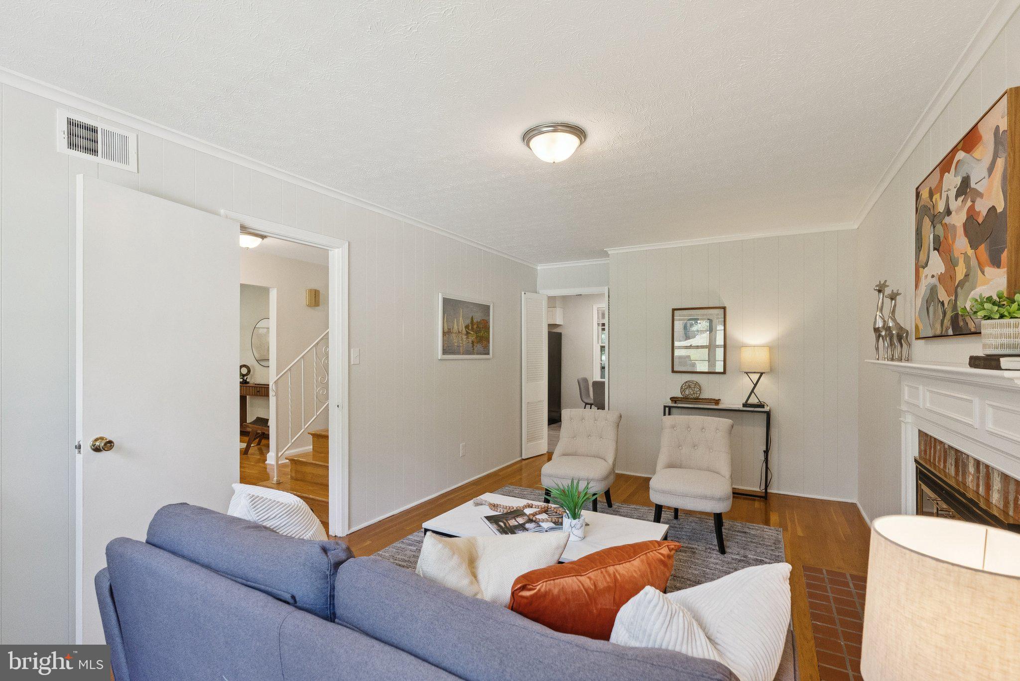 NORTH SHERWOOD FOREST - Residential